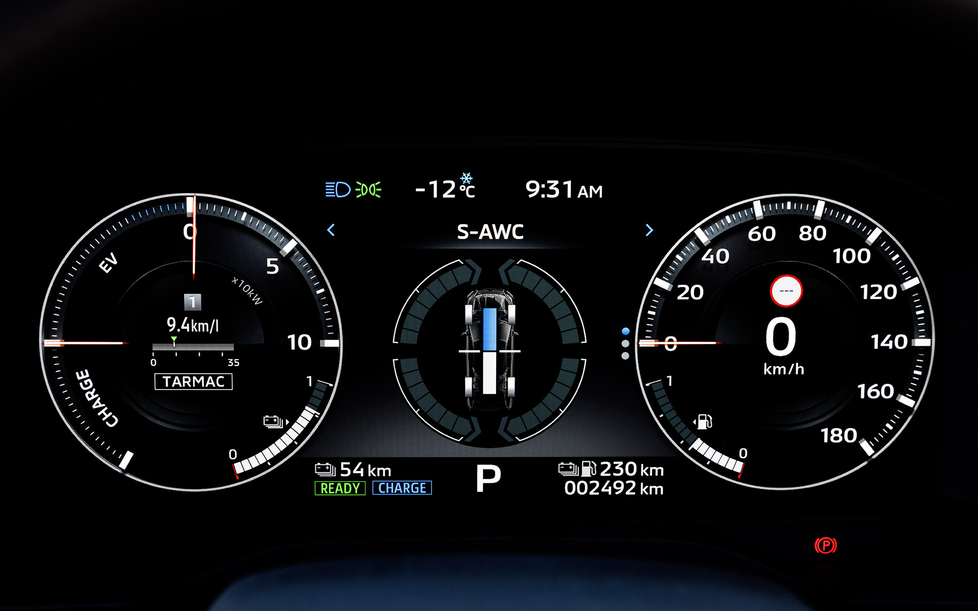 独自の車両運動統合制御システム「S-AWC」で4輪の個別制御を行なう