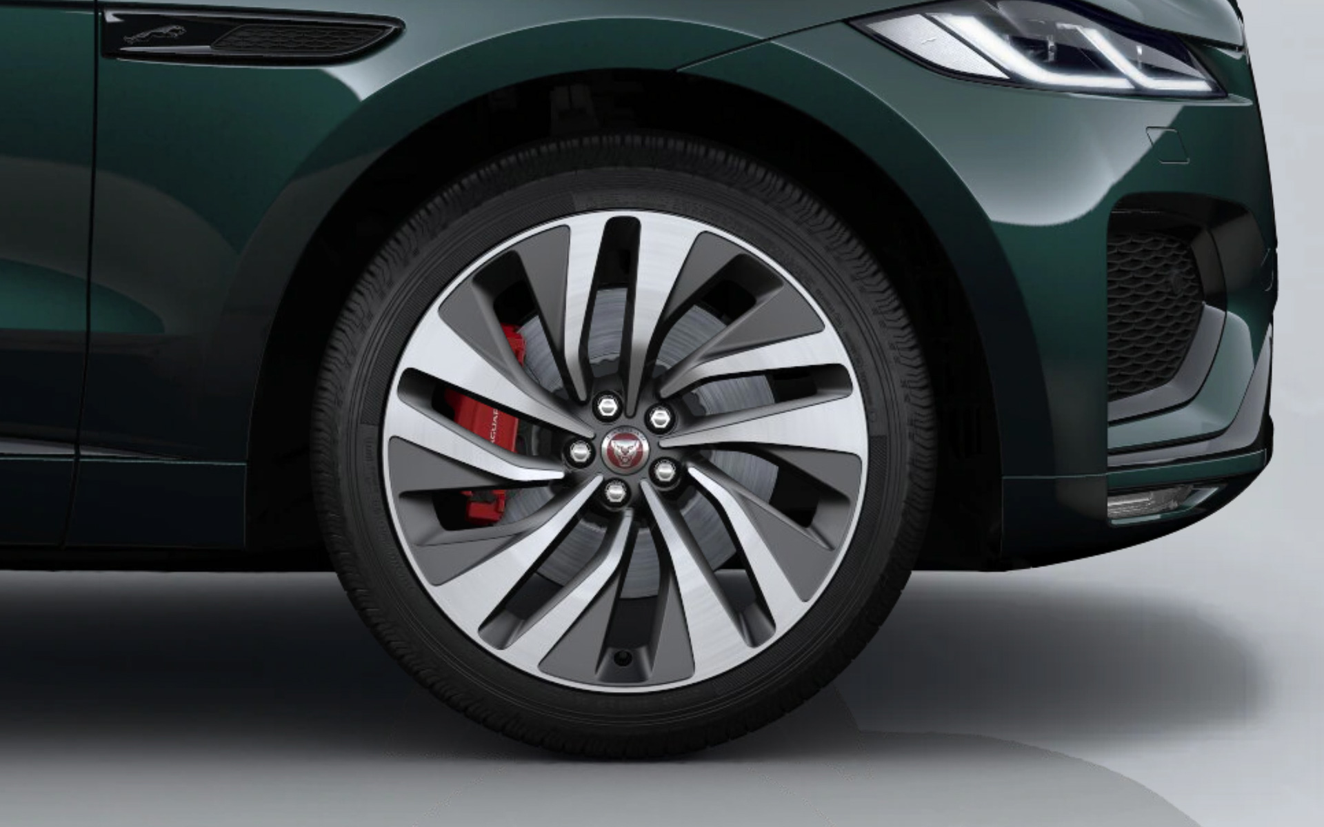 ブレーキキャリパー（レッド）