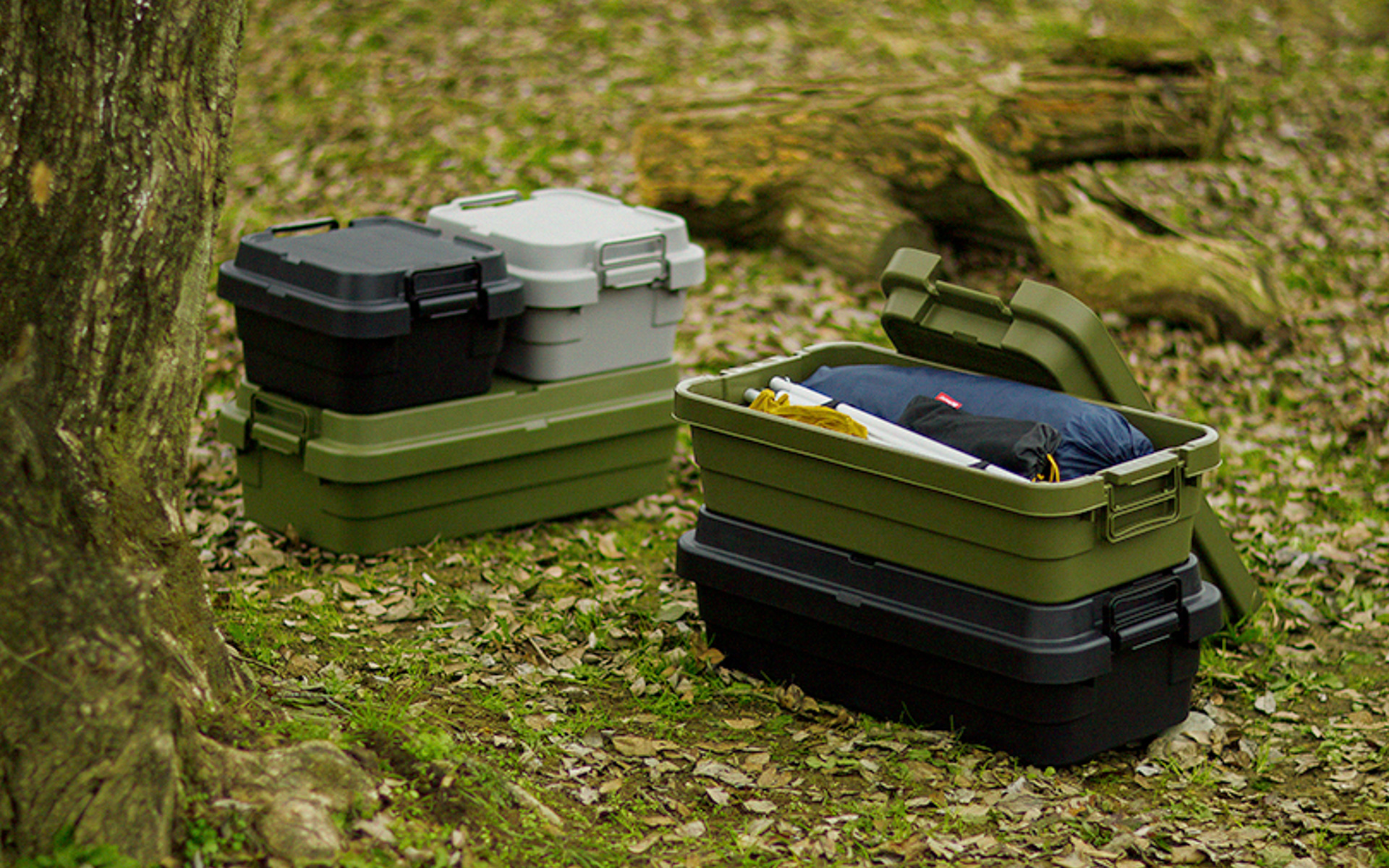 本体カラーはグリーン、グレー、ブラックの3色を設定