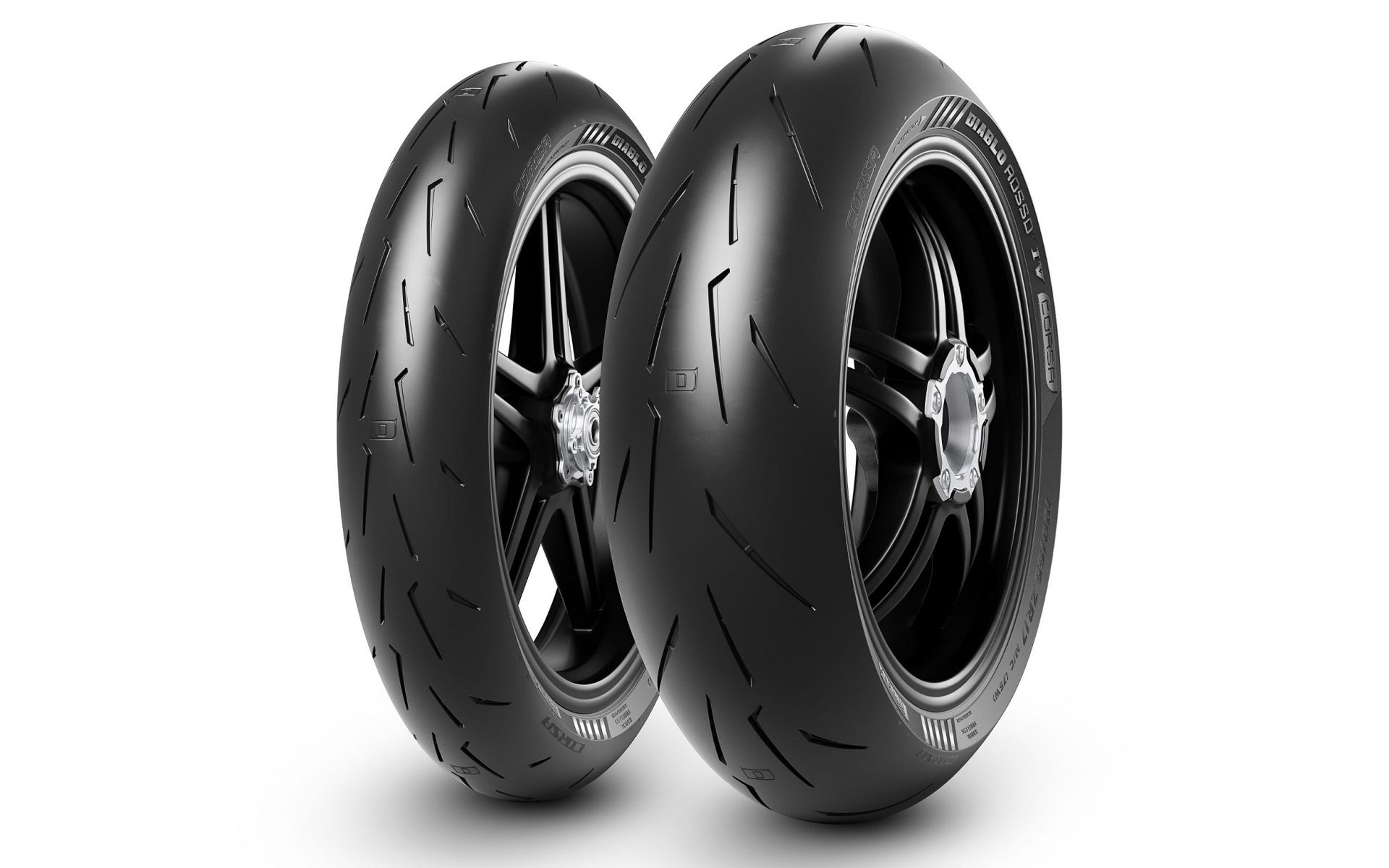 新製品「DIABLO ROSSO IV Corsa（ディアブロ ロッソ クワトロ コルサ）」