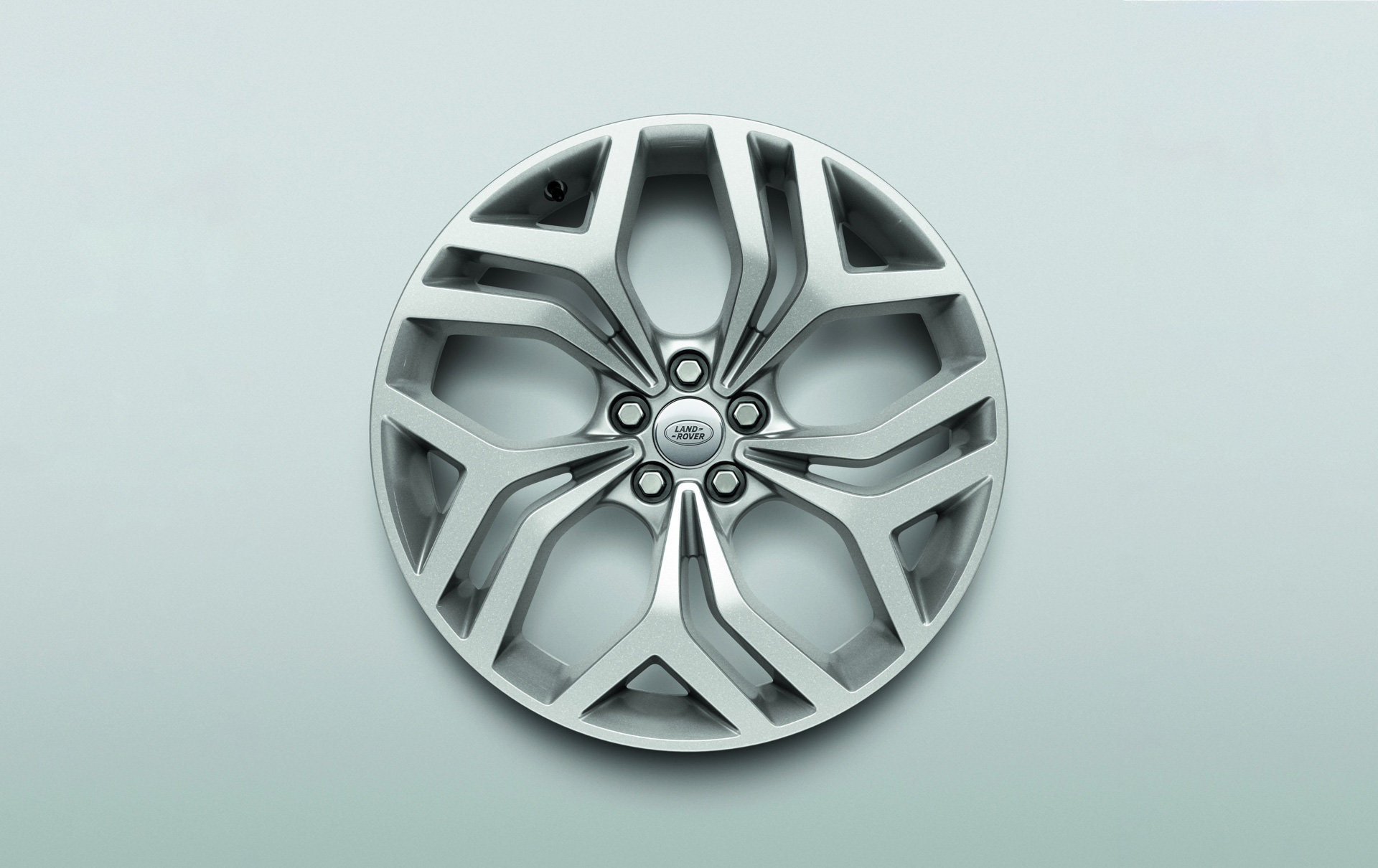 20インチ"スタイル5079"5スプリットスポークアロイホイール（グロススパークルシルバーフィニッシュ）