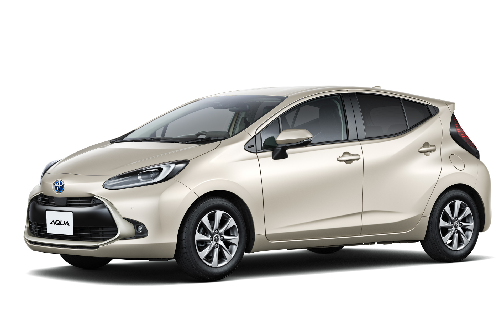 トヨタ「アクア」