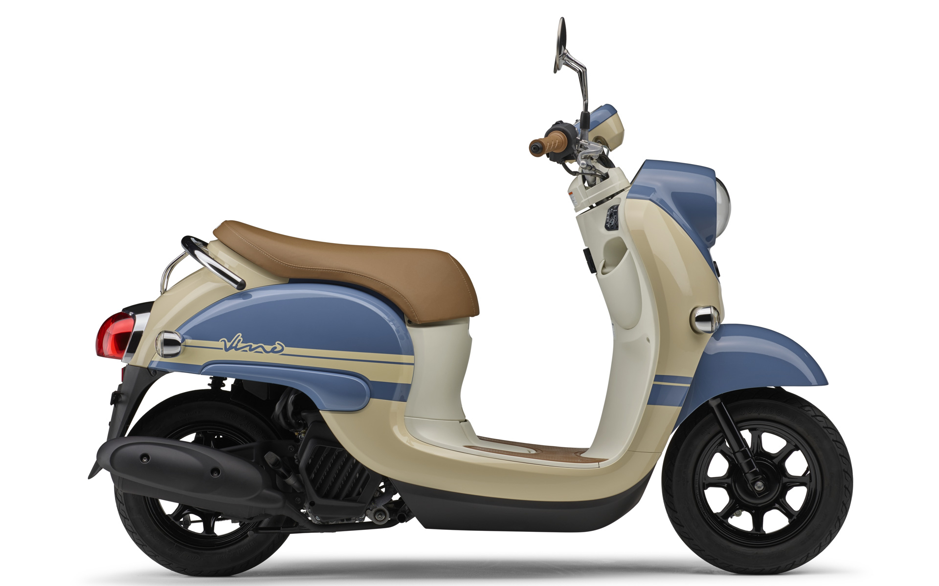 新色“ライトブルー”の「ボニーブルー」