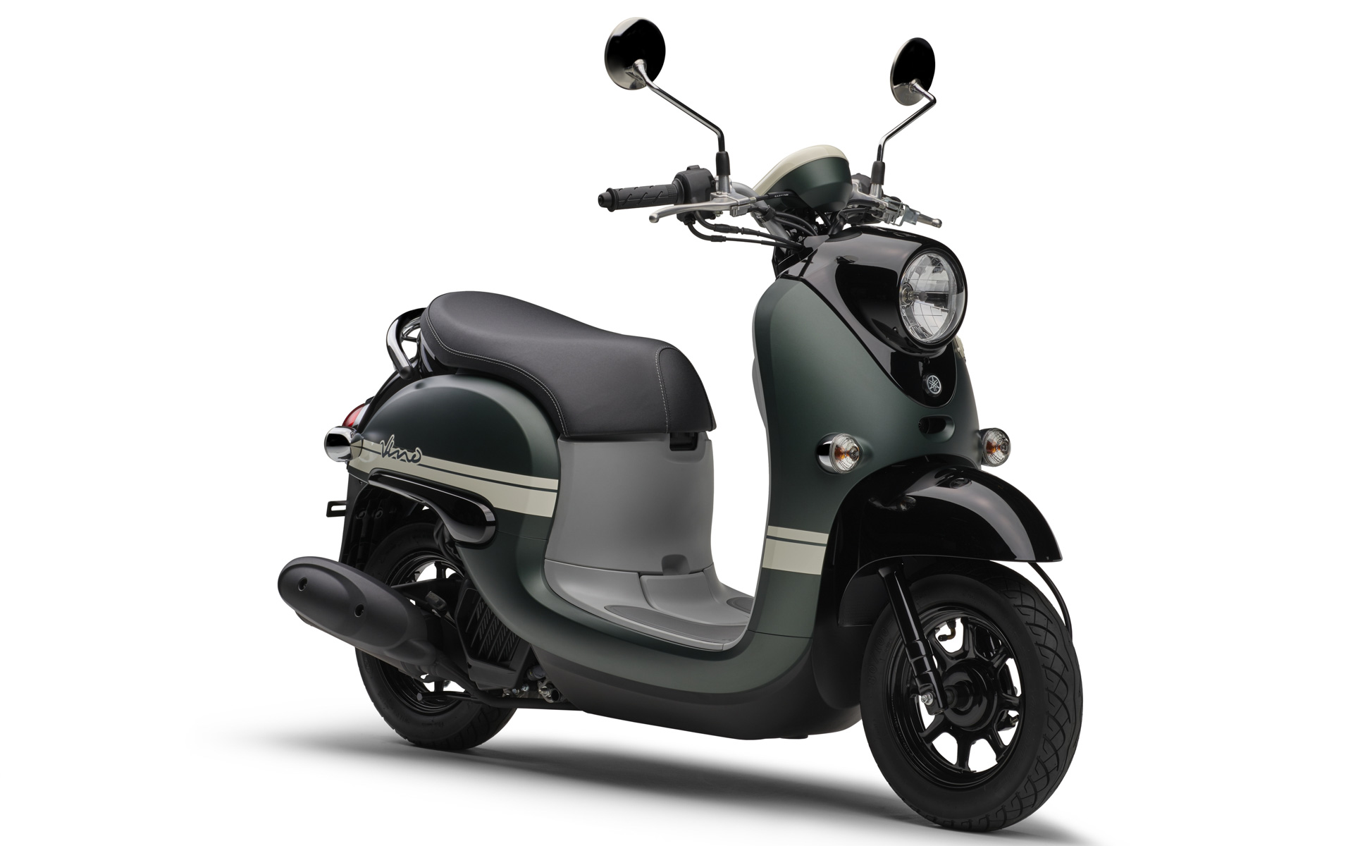 新色“マットグリーン”の「マットアーマードグリーンメタリックM」