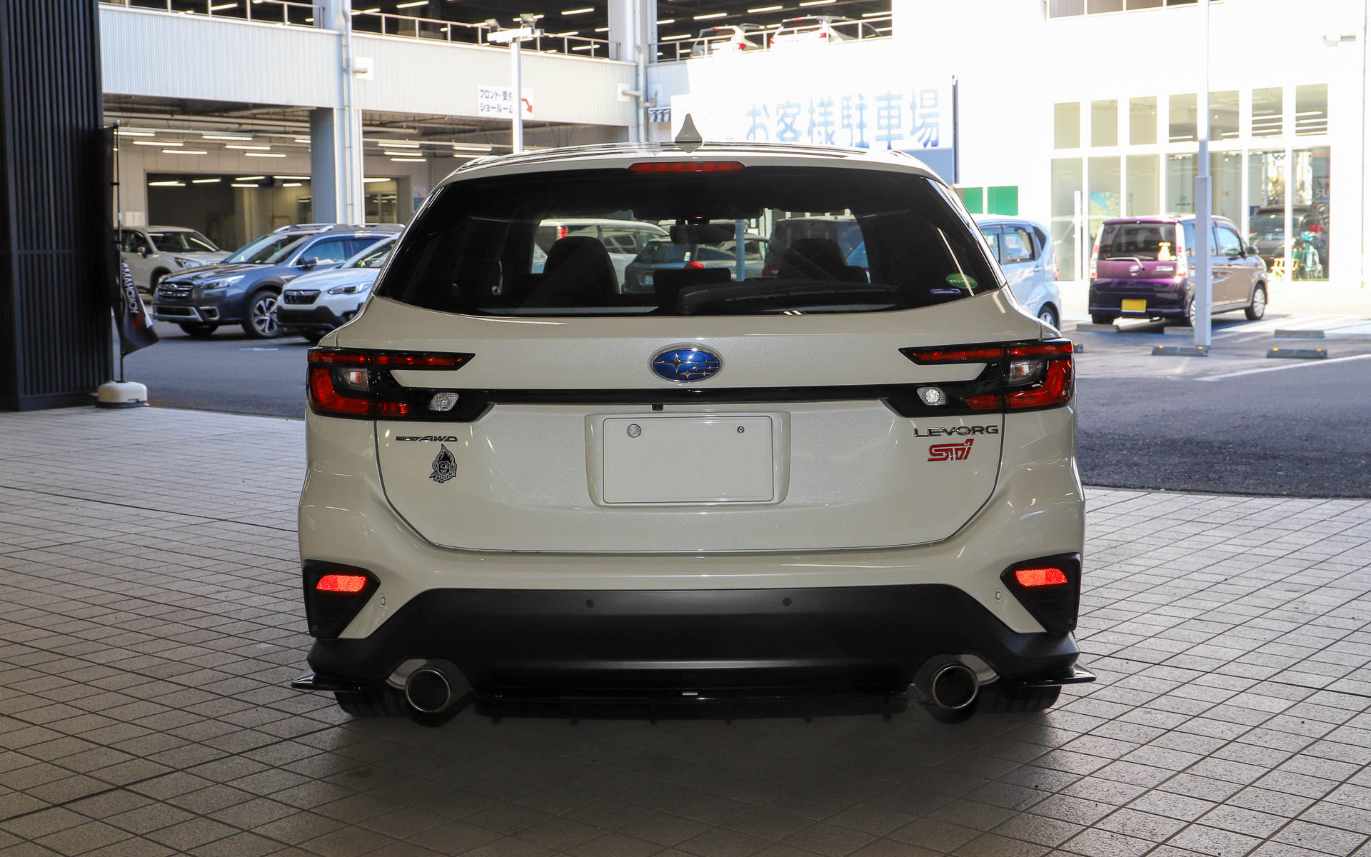 ベースとなるモデルは「レヴォーグ STI Sport EX」「レヴォーグ STI Sport R EX」