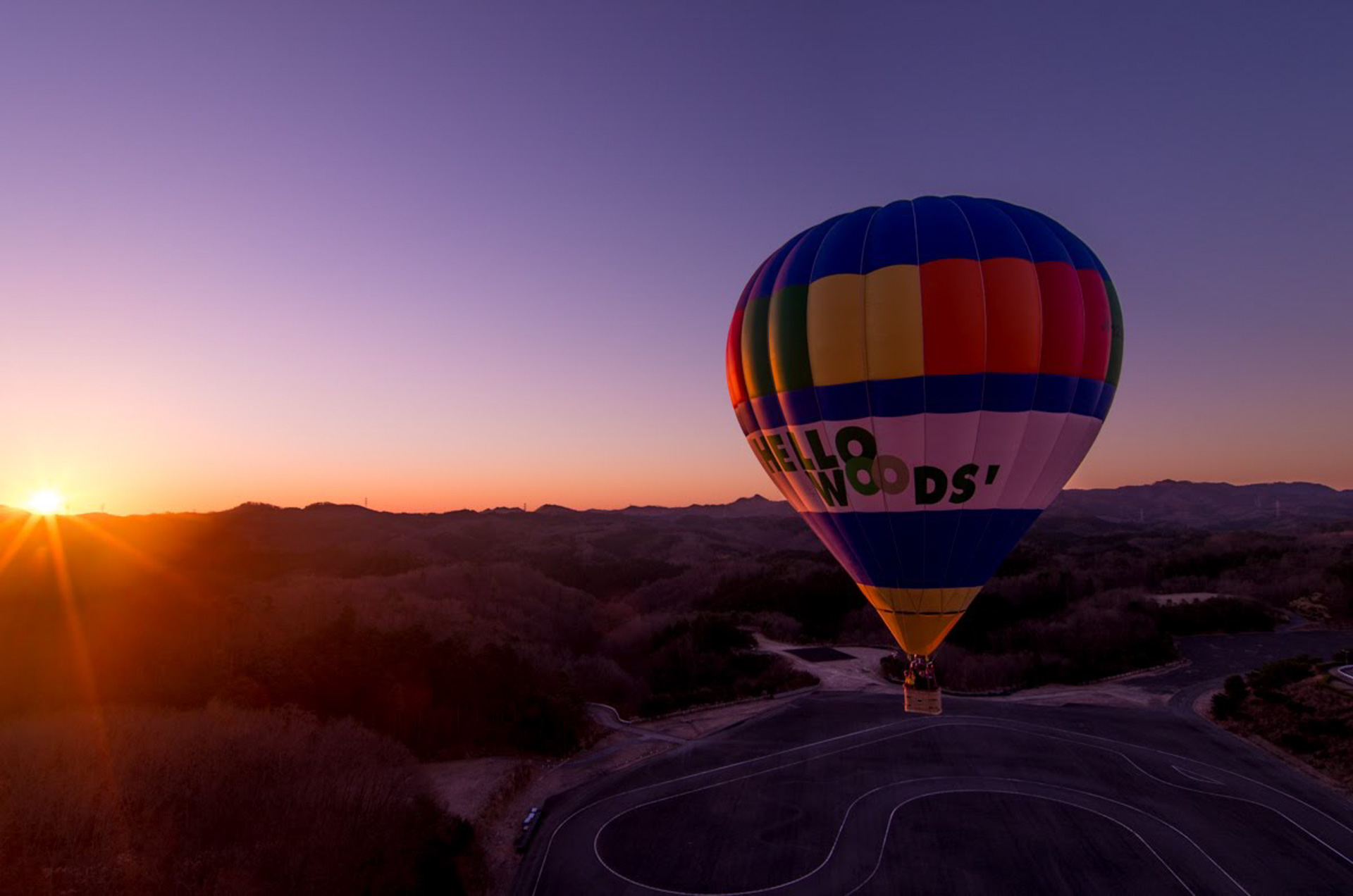 夢実現アクティビティ 夜明けの熱気球フライトのイメージ