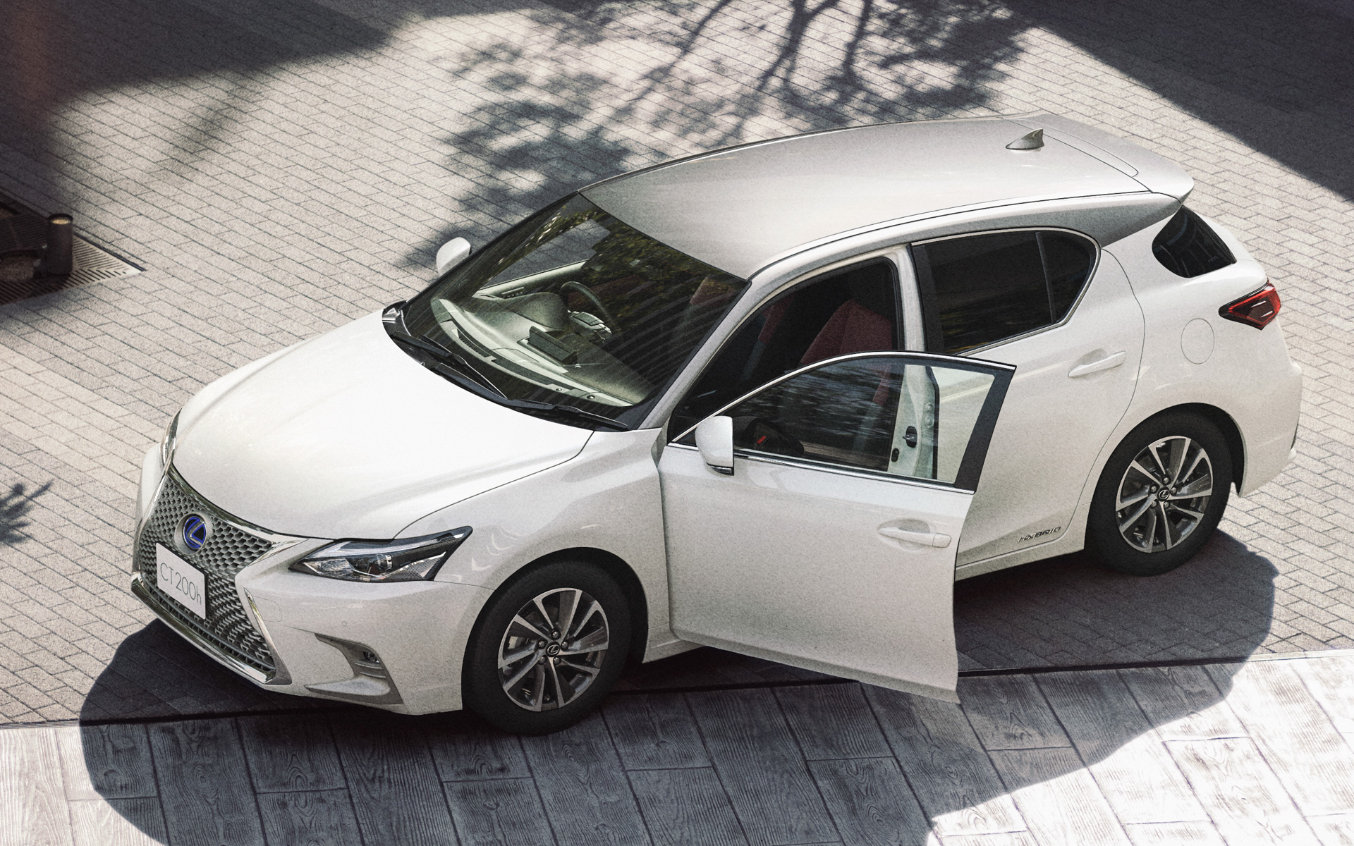 特別仕様車“Cherished Touring”