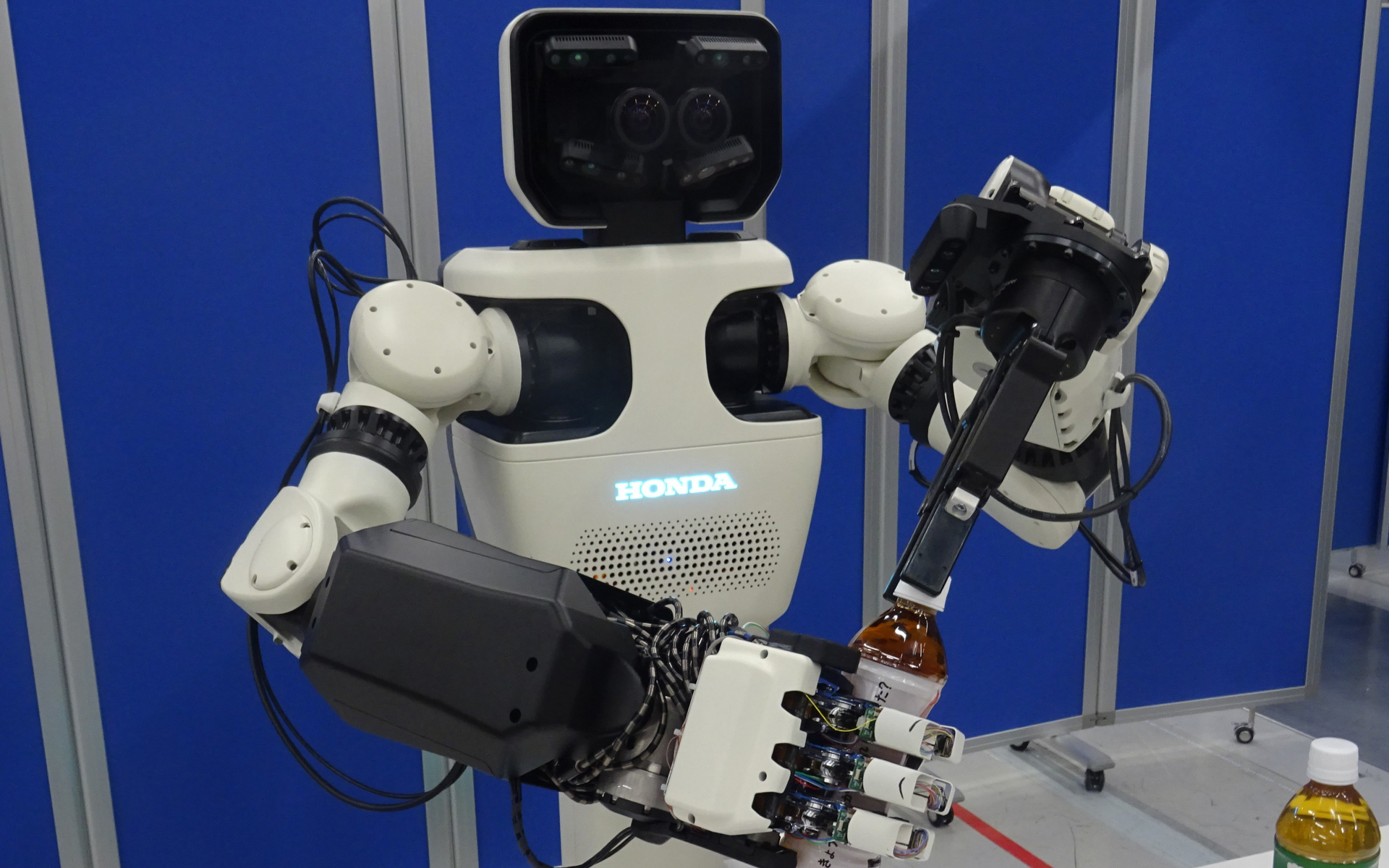 Hondaアバターロボット