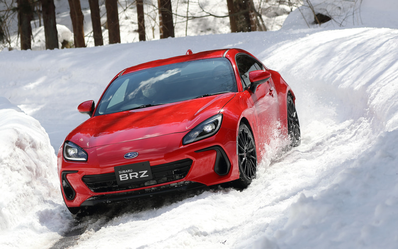 試乗インプレ】新型「BRZ」で雪上ドライブ スバルがAWDで培ってきた