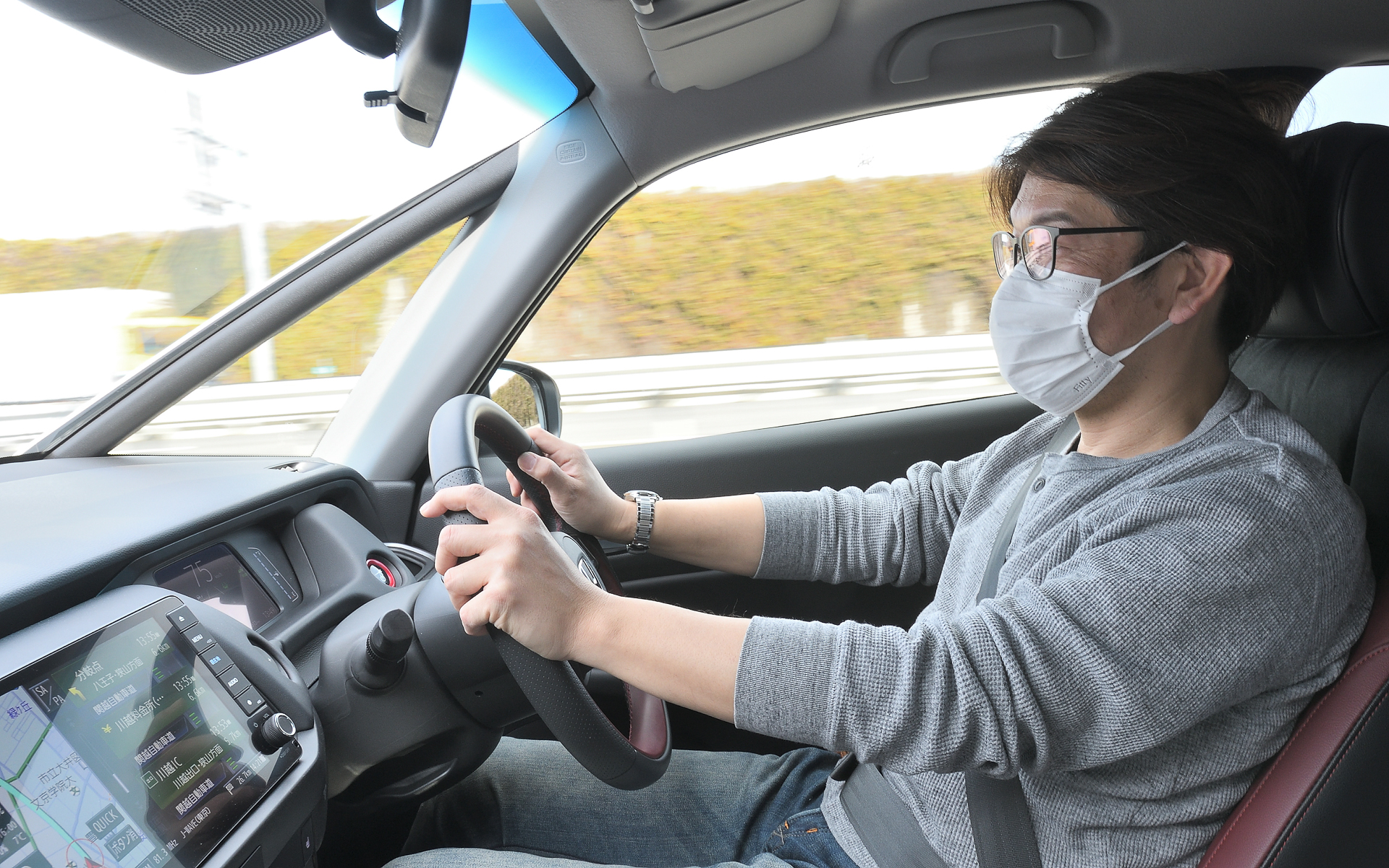 フィット e:HEV Modulo Xで採用された走行性能に寄与する数々の装備。そのよさはステアリングを握ればきっと分かるはず