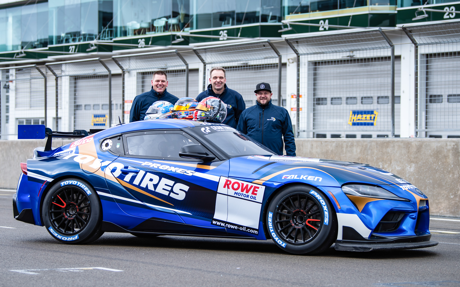 参戦車両とドライバー