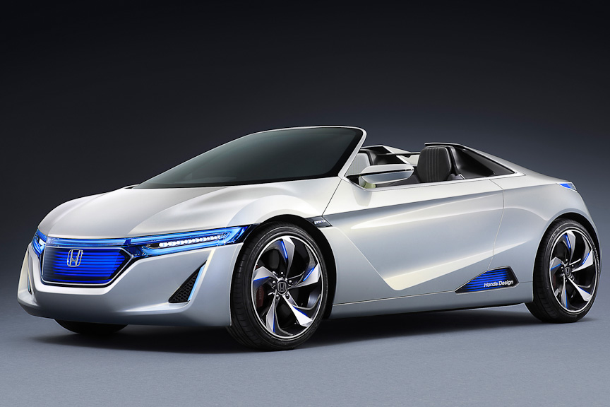 2011年の東京モーターショーで公開された次世代電動スモールスポーツコンセプト「EV-STER」