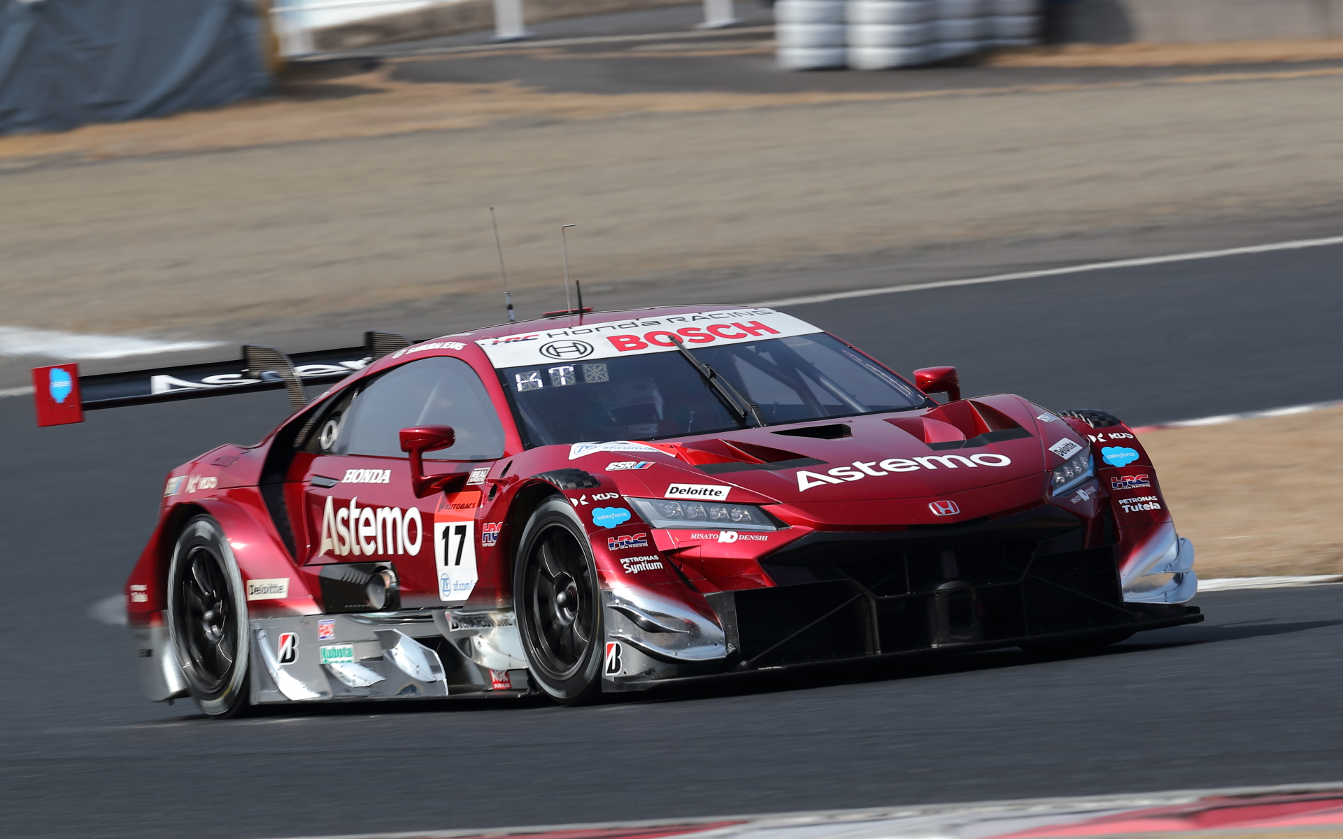 12日の午後に行なわれたセッション2は、17号車のAstemo NSX-GTがトップタイムをマーク