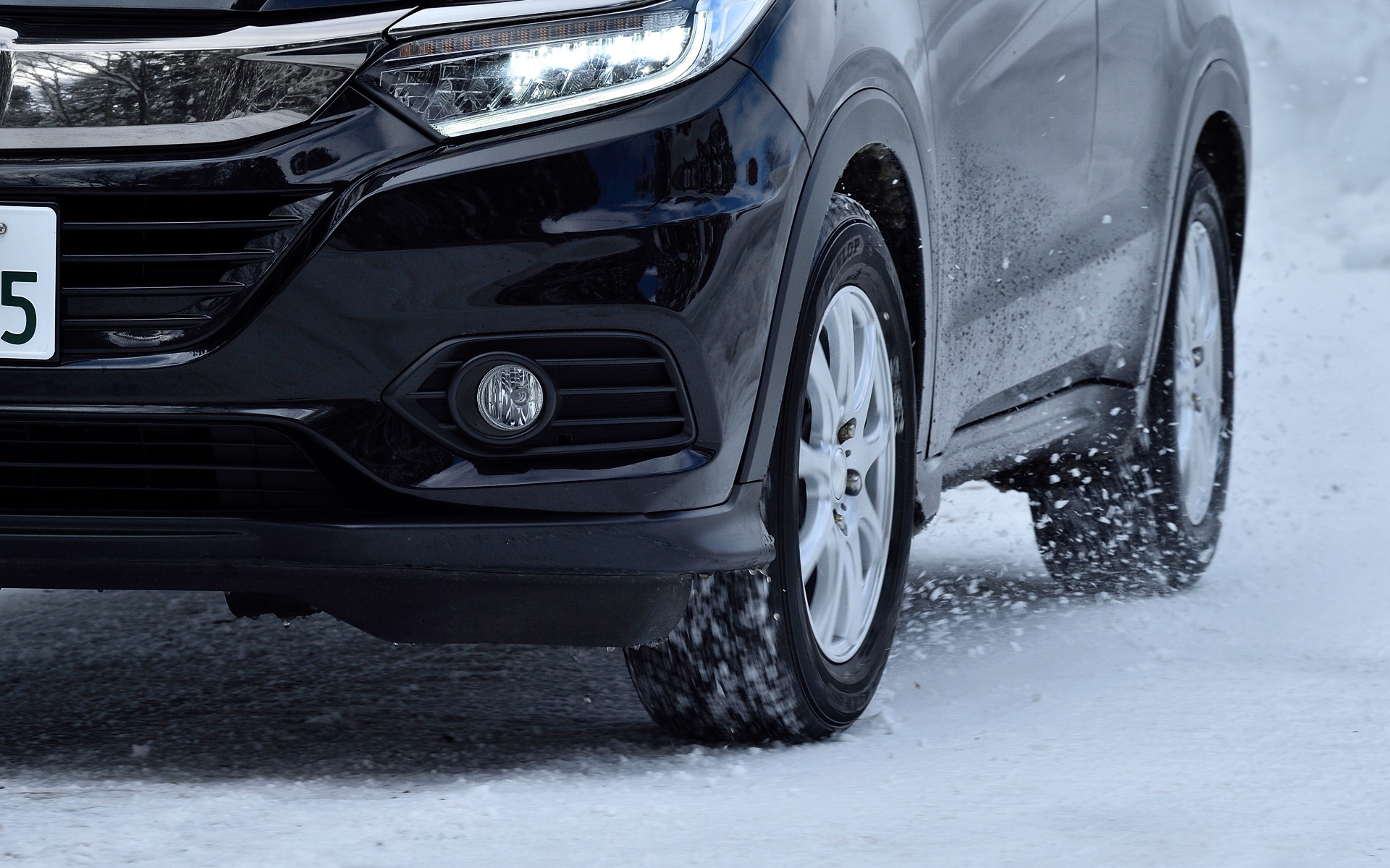 圧雪路でもしっかりとグリップしてくれるオールシーズンマックスAS1