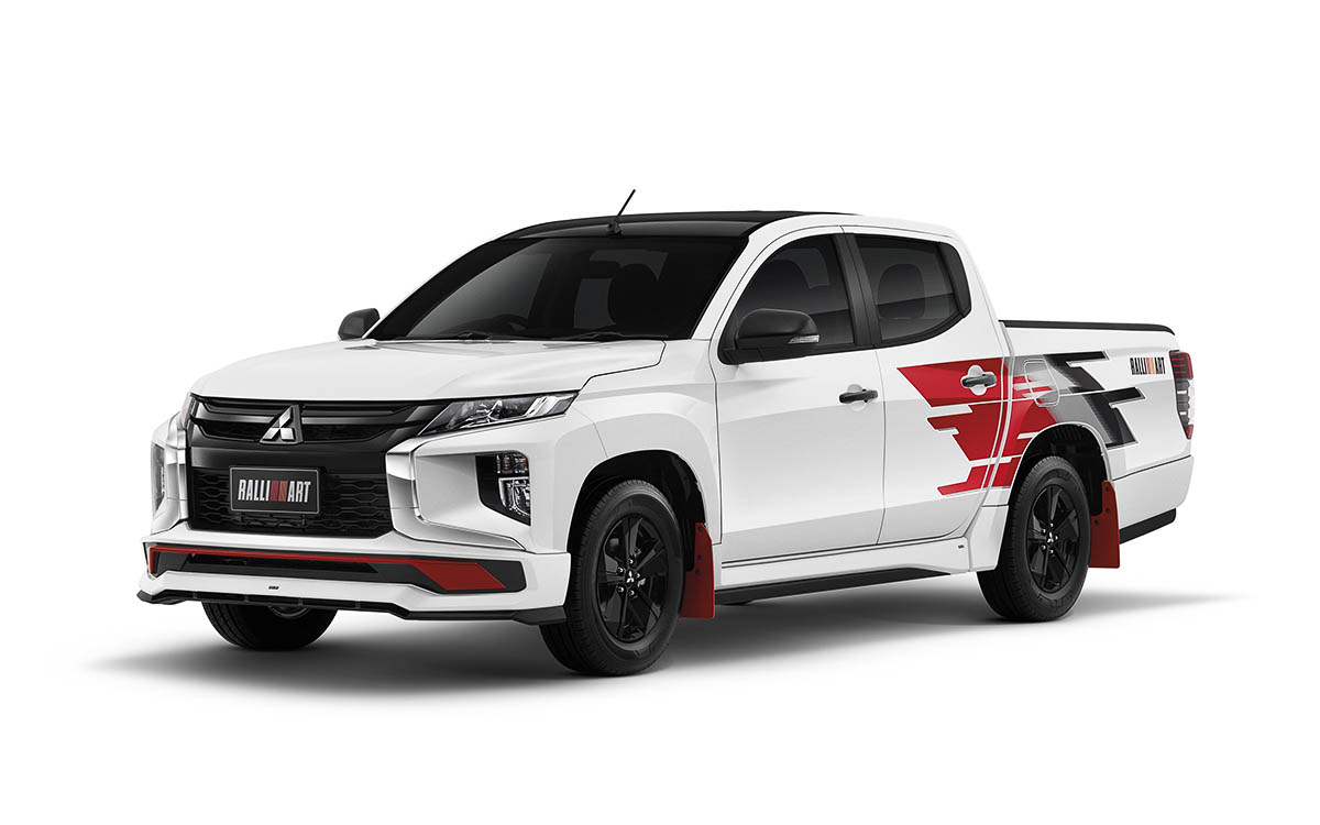 ラリーアート特別仕様車「トライトン ラリーアート（ダブルキャブ）」