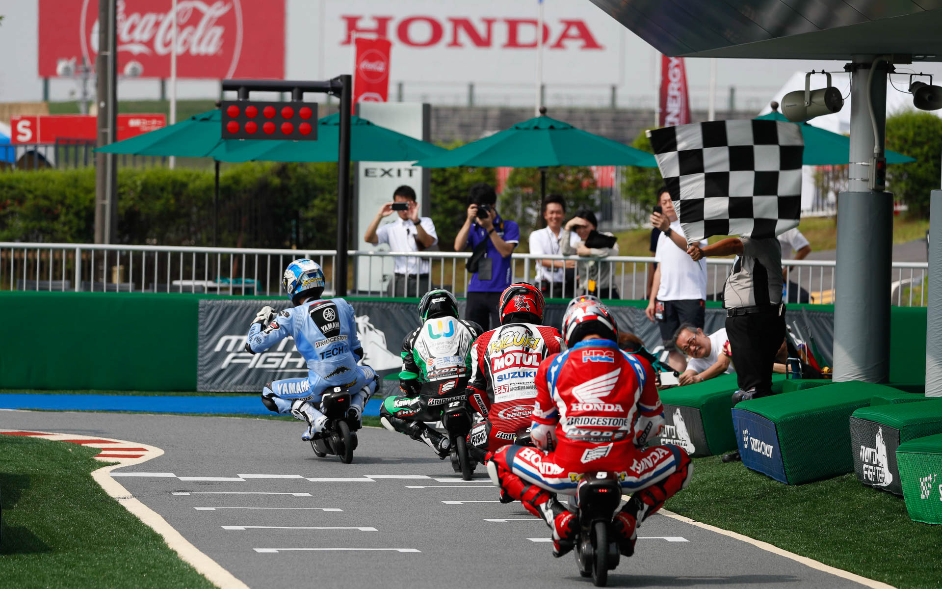 モトファイター「ハルカス300カップ」のイメージ