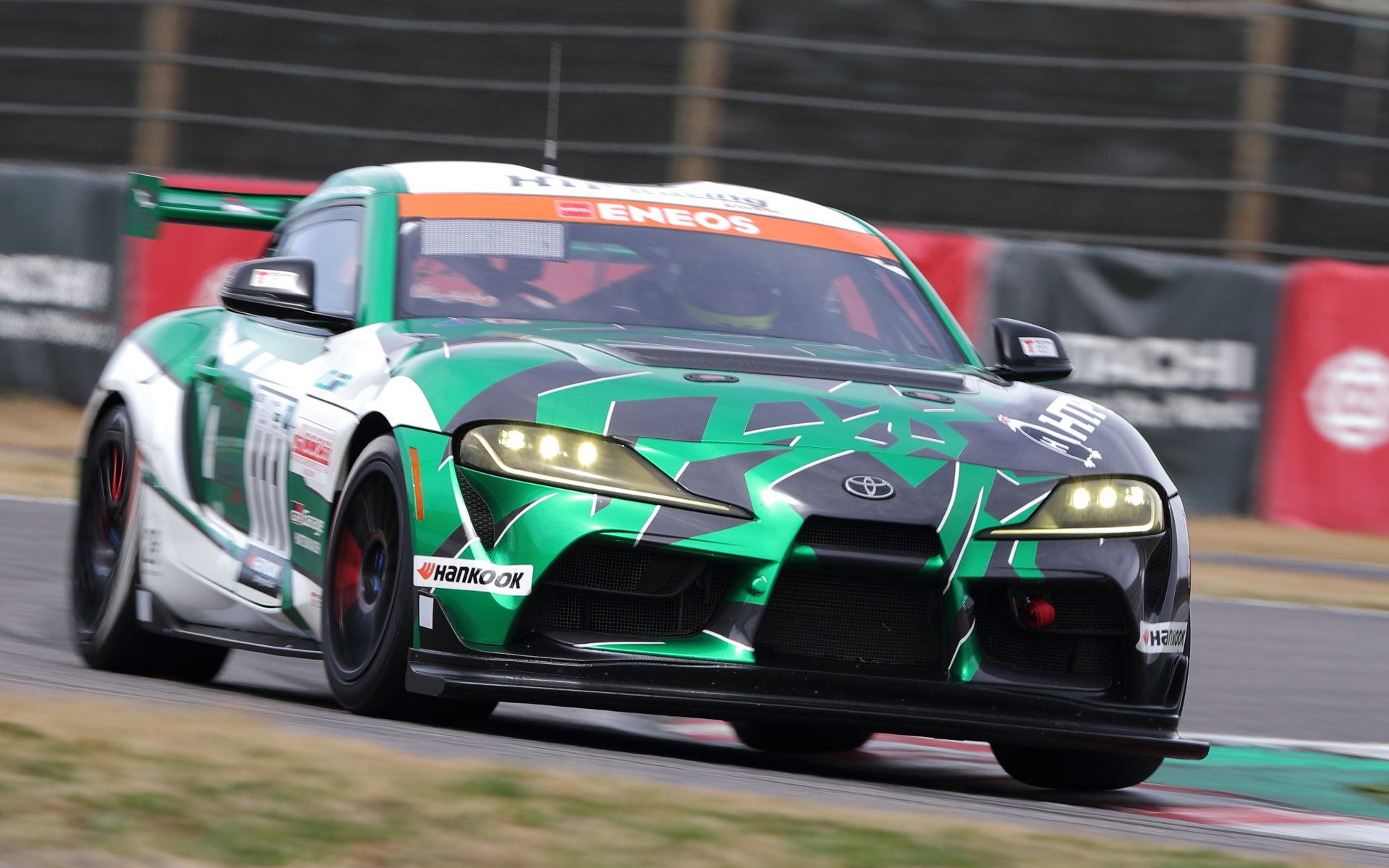 111号車 Access HIROSHIMA+ GR SUPRA GT4（GR Supra GT4）