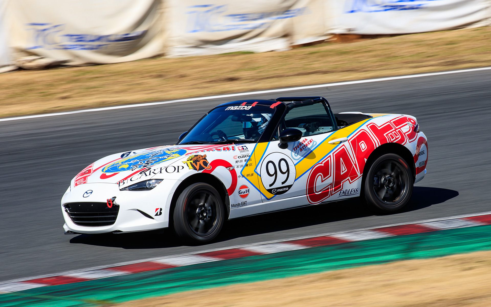 4位は99号車 CT＆オートメッセWEBロードスター