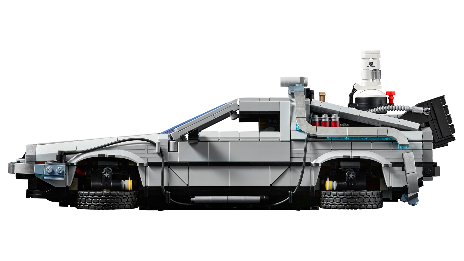 3部作を通じて変遷するタイムマシンを組み立てることができる