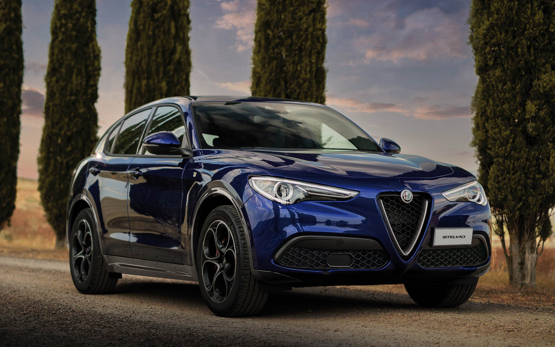 新モデル「ステルヴィオ Ti」（本国仕様）