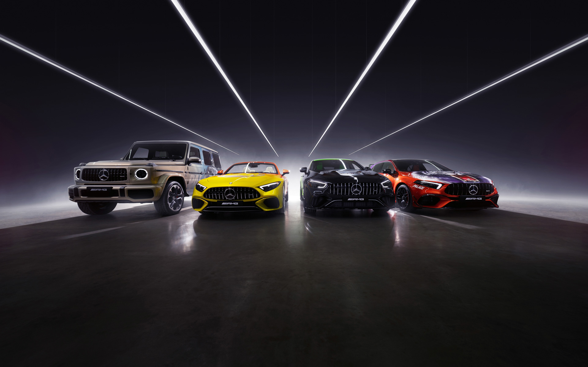 左から「メルセデス AMG G 63 PALACE Edition」「メルセデス AMG SL 63 4MATIC+ PALACE Edition」「メルセデス AMG A 45 S PALACE Edition」「メルセデス AMG GT 63 4MATIC+ PALACE Edition」