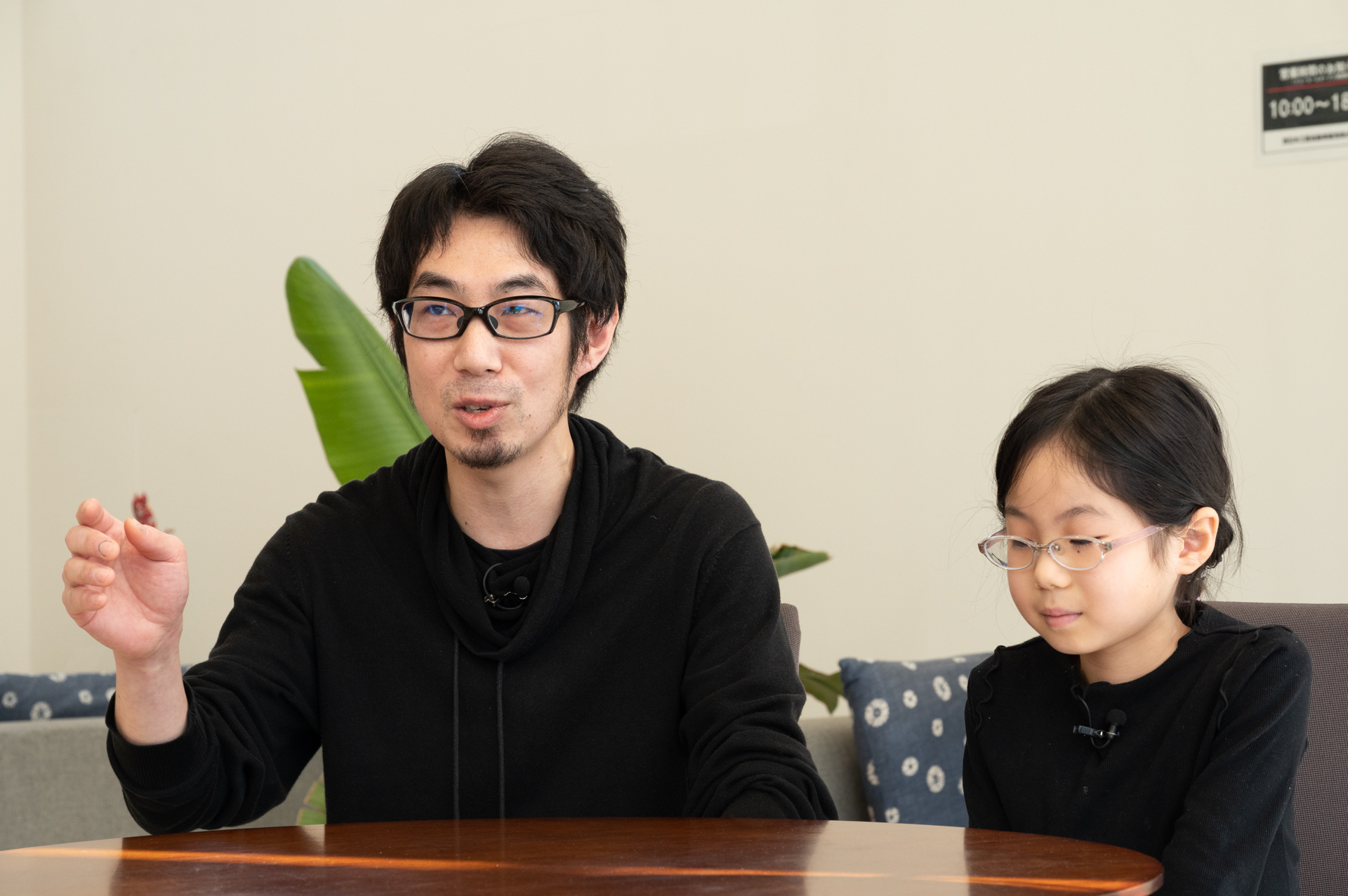 ショッピングモールなどへの買い物にも使用。下のお子さまがまだ0歳なので長距離ドライブは控えている状況だが、いずれはPHEVならではの電化製品を使うキャンプに行きたいという