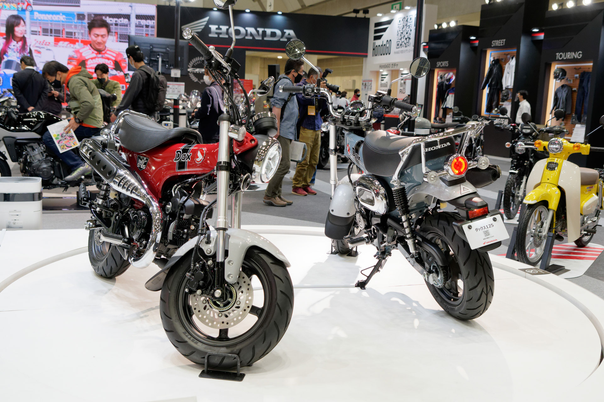 「ダックス125」