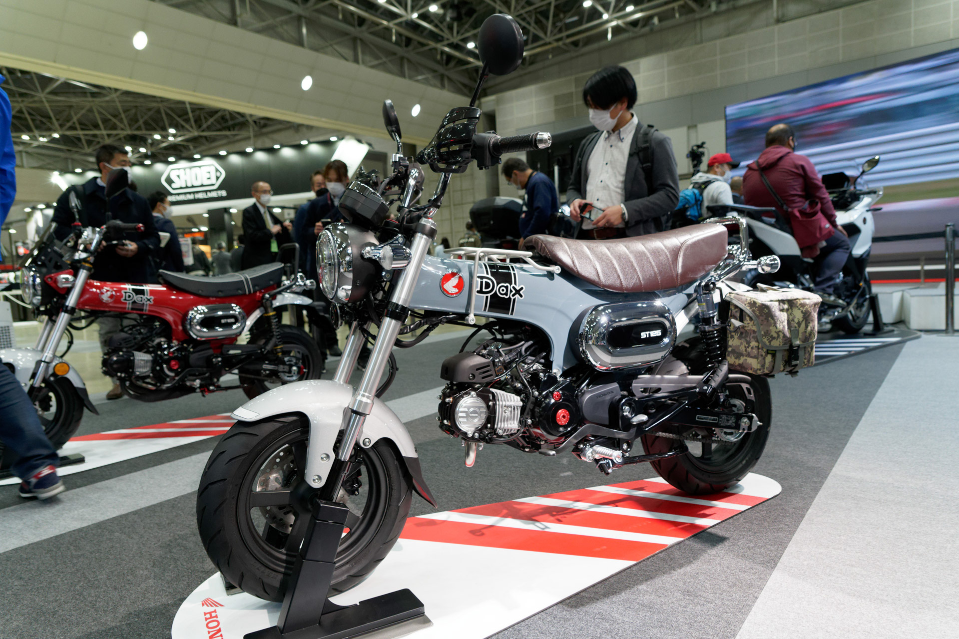 「ダックス125」のカスタム車