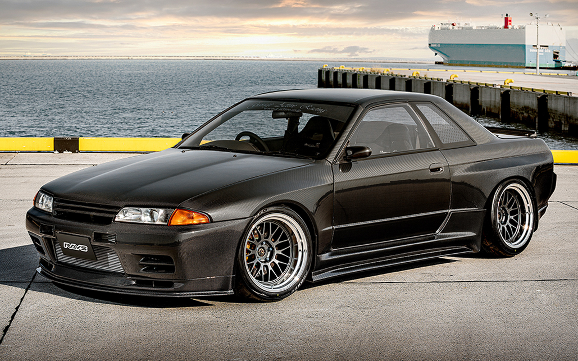 レイズから「ワンピース」「鍛造」「ディープリム」の新作「ボルクレーシング 21A」が発売された