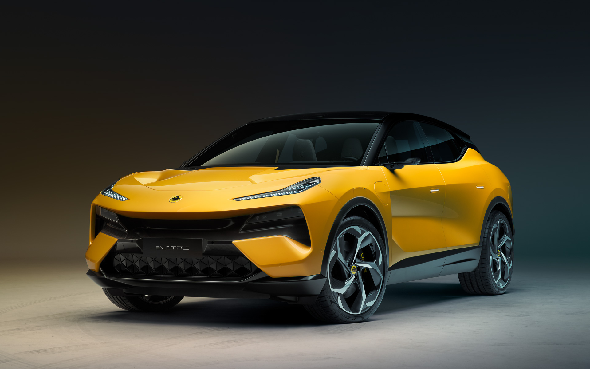 SUVスタイルのハイパフォーマンスBEV「エレトレ」公開