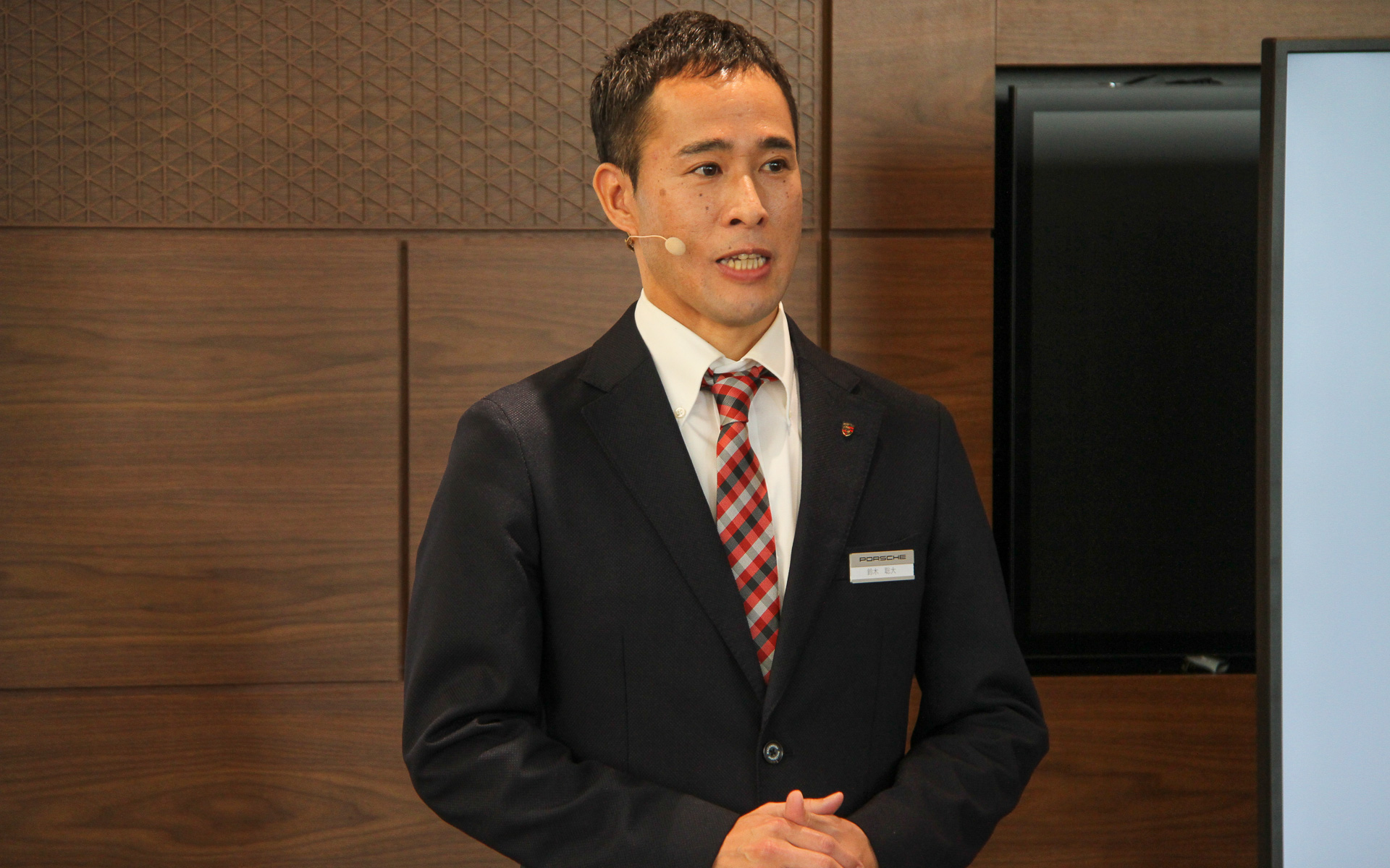 Exclusive Cars Japan合同会社 代表者の鈴木聡大氏