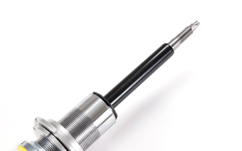 TRD、GR86のワンメイクレース車両用「サスペンションセット」 - Car Watch