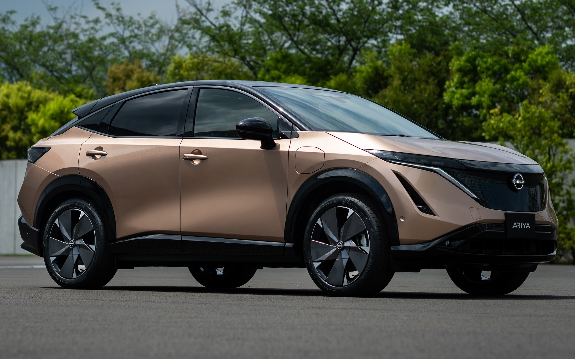 日産のバッテリEV「アリア」にJTEKTが開発した「MCU搭載電動パワステ」と「EV駆動モーター冷却＆潤滑用電動オイルポンプ」を採用した