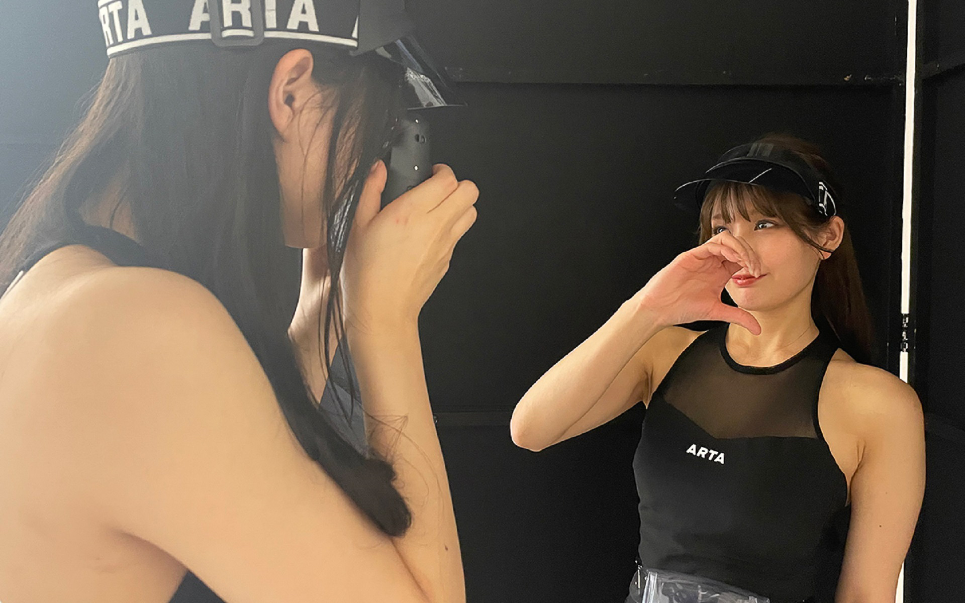 6人がお互いに撮影し合った、このキャンペーンだけの写真が抽選でプレゼントされる