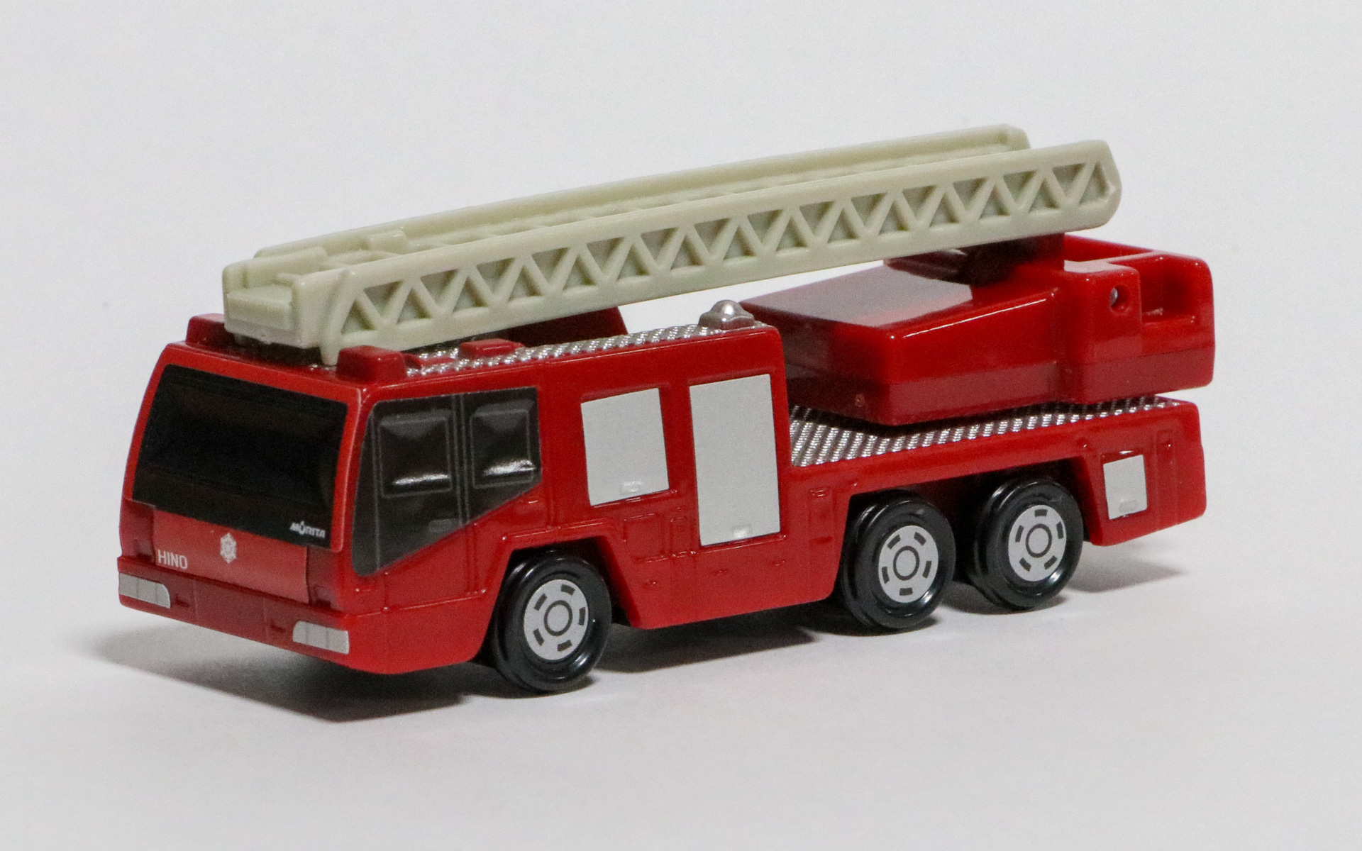 はしごを降ろした状態