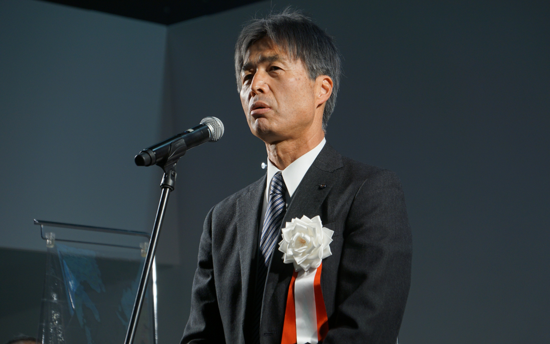 中部経済新聞社 代表取締役社長の恒成秀洋氏