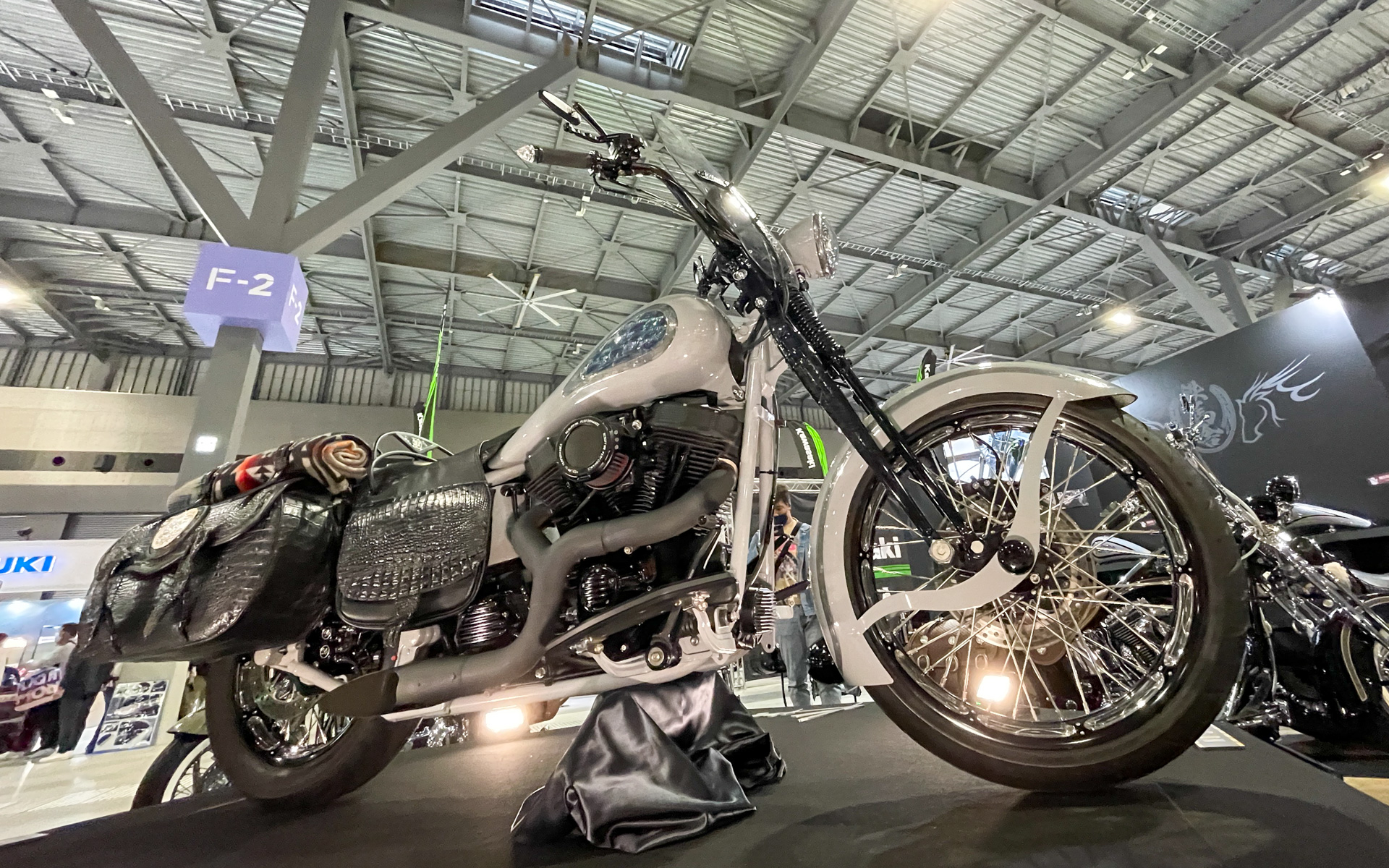 鉄馬舎が手掛けた岩城滉一氏のカスタム車「岩城滉一 2022y ver」