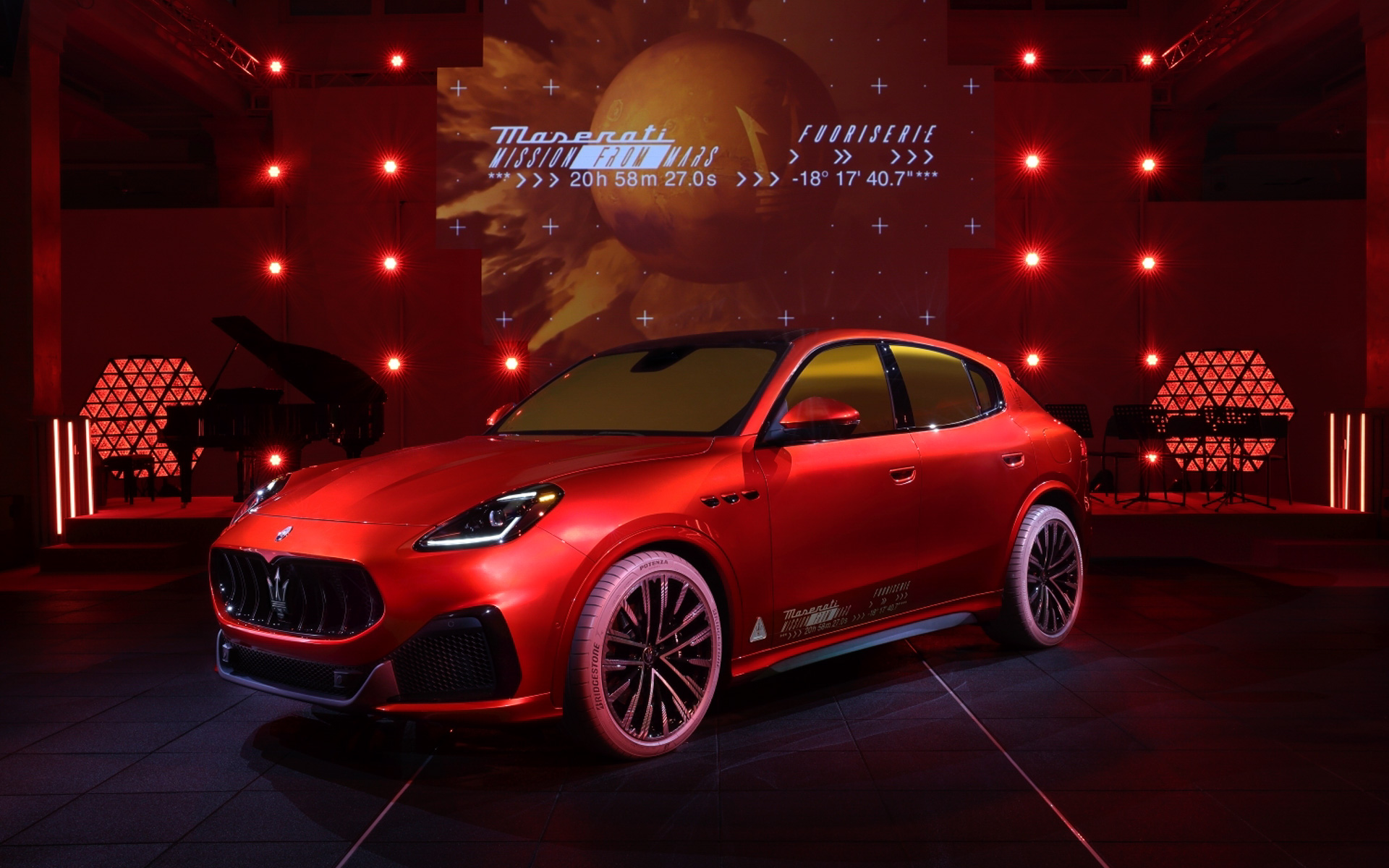 マセラティの新型「グレカーレ」の特別仕様車「ミッション フロム マース」は、火星からのオーダーを実現するというコンセプトで仕上げられた