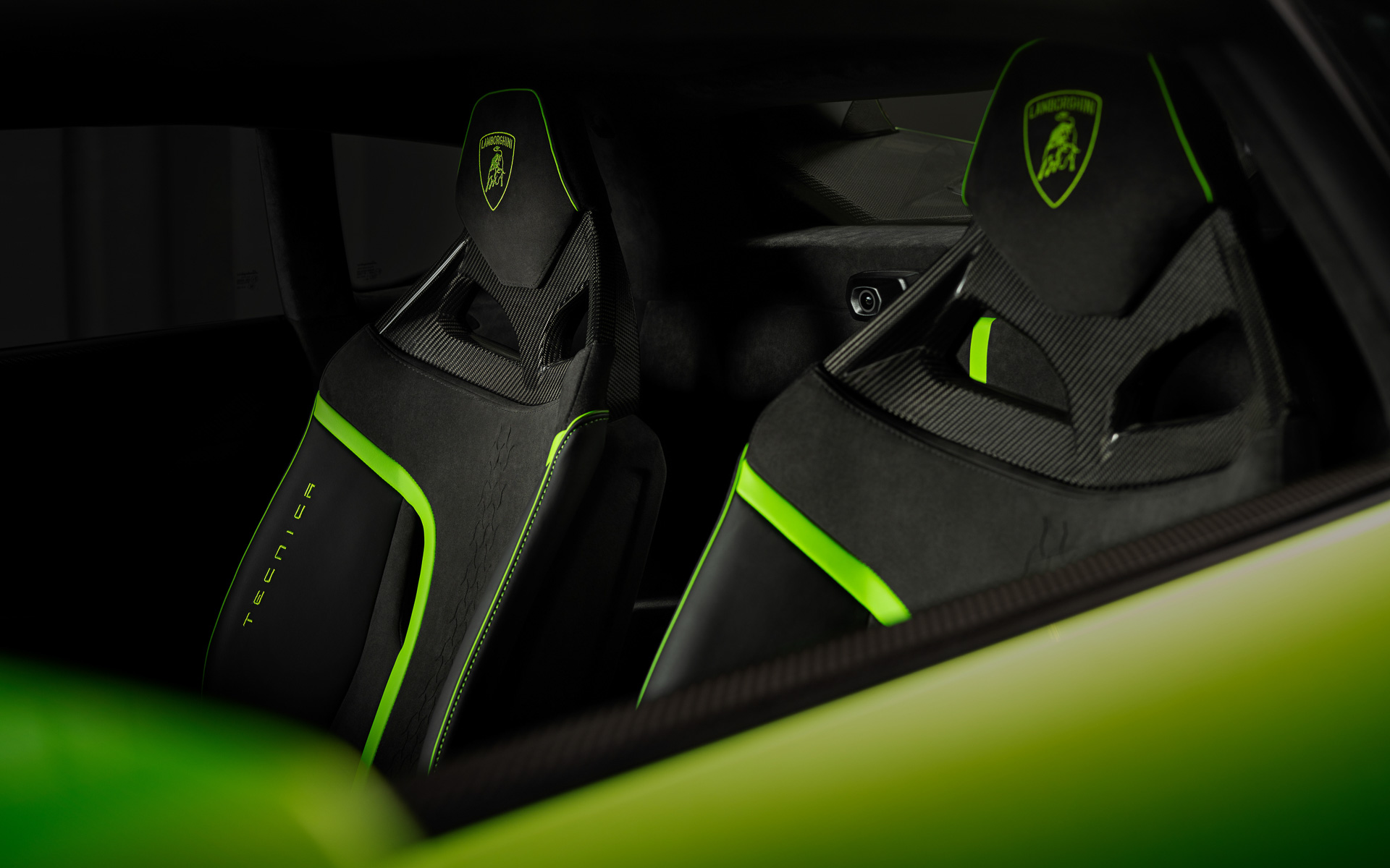 ウラカン テクニカのインテリア