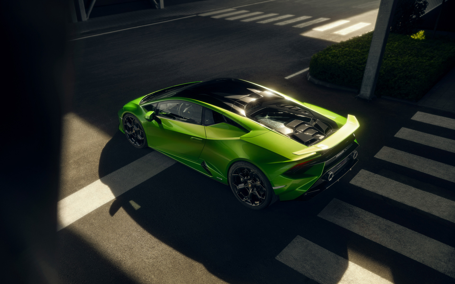 ウラカン STOと同じエンジン出力を有するウラカン テクニカ