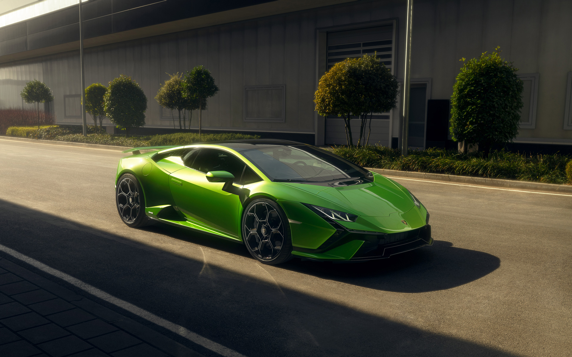 ウラカン STOと同じエンジン出力を有するウラカン テクニカ