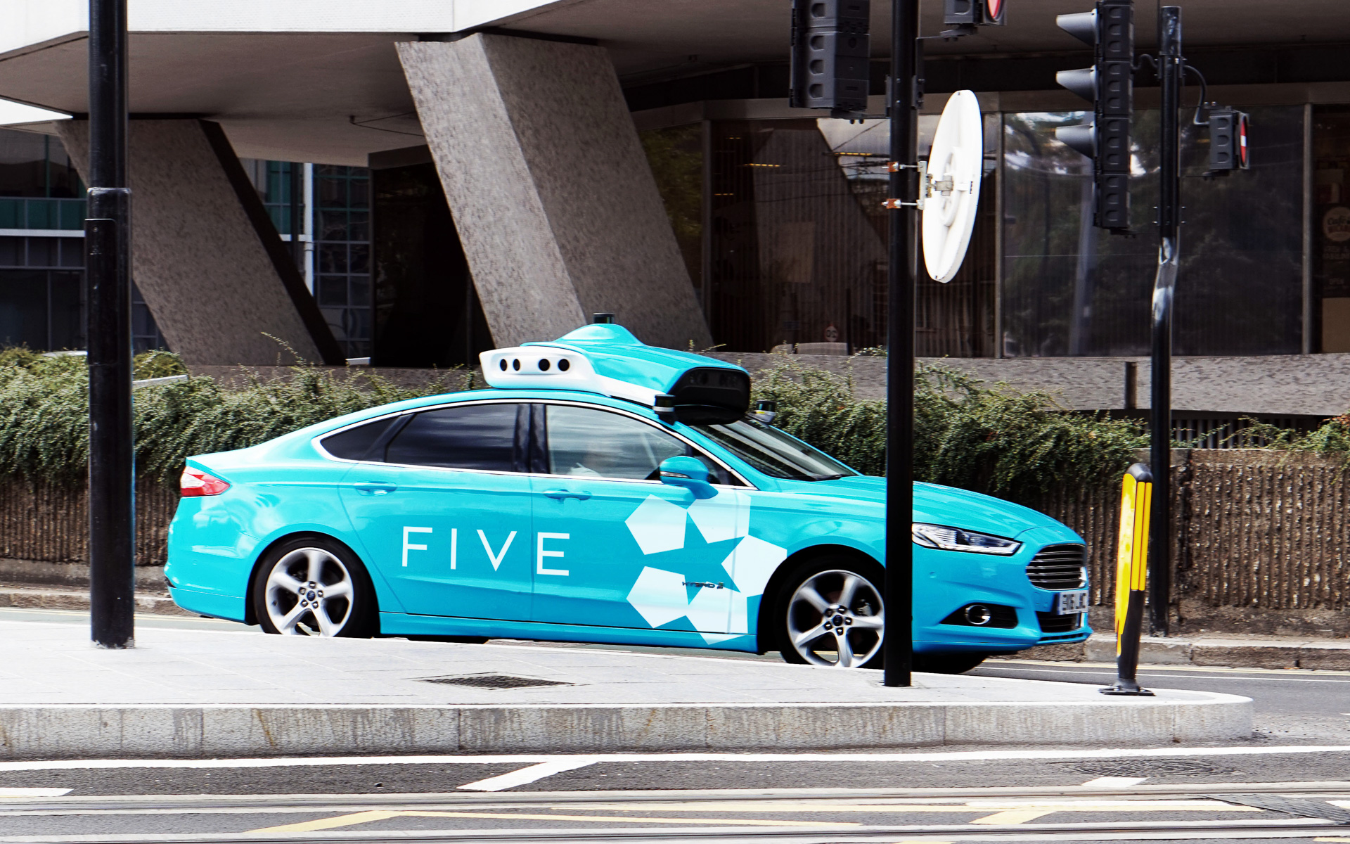 ボッシュは自動運転に関する開発を加速させるため、欧州で自動運転分野をリードするスタートアップ企業「ファイブ」を買収した