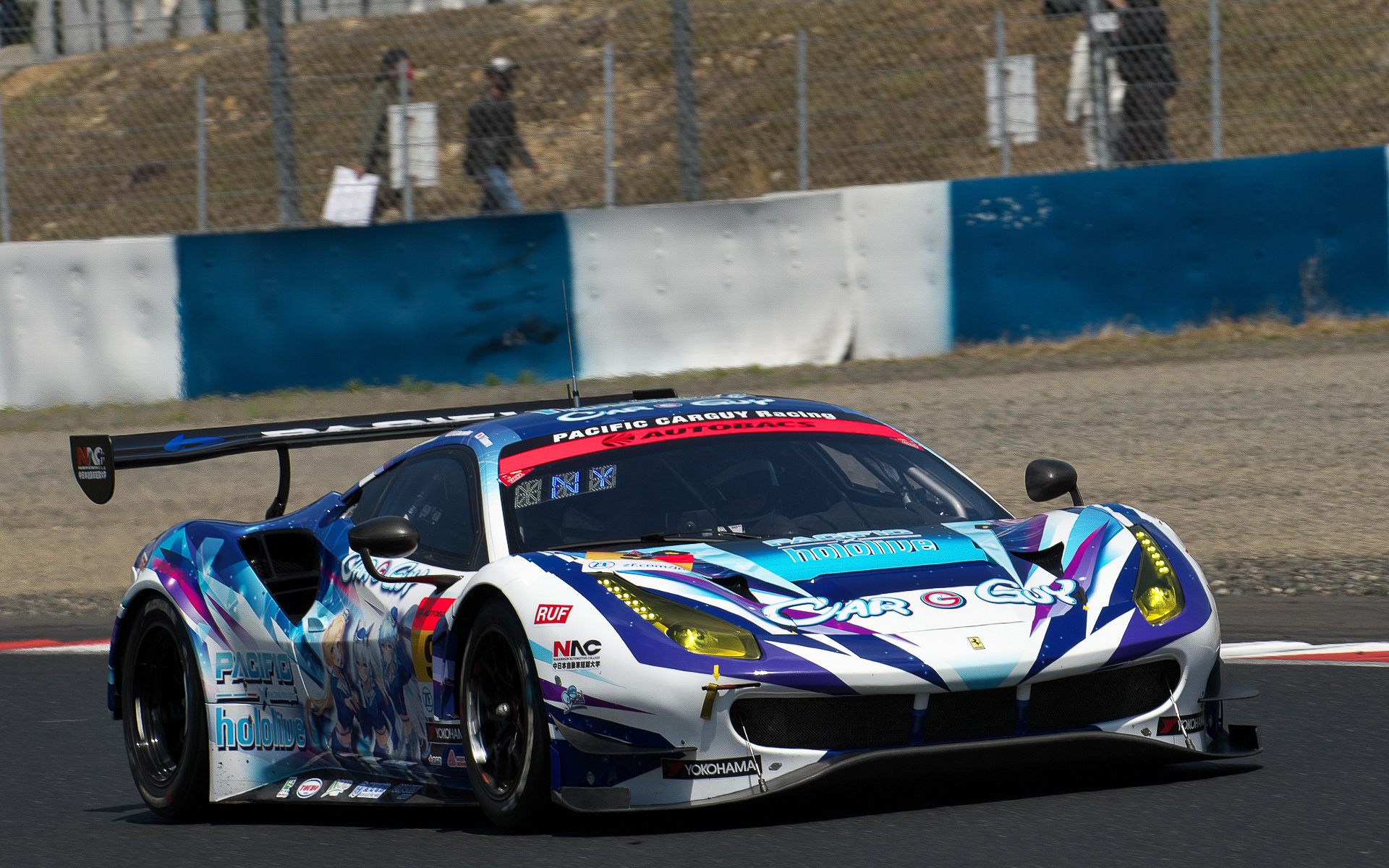 A組Q1でコースレコードをマークした9号車 PACIFIC hololive NAC Ferrari（ケイ・コッツォリーノ/横溝直輝組、YH）、最終的に予選6位に