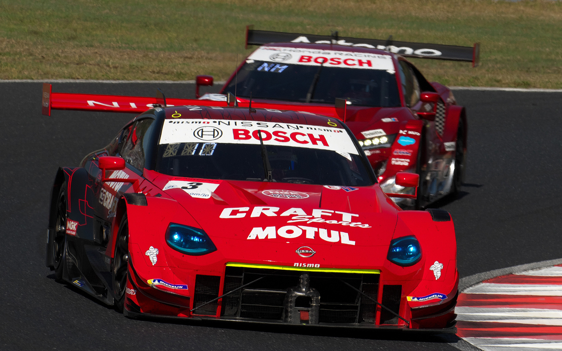 5位、3号車 CRAFTSPORTS MOTUL Z（千代勝正/高星明誠組、MI）