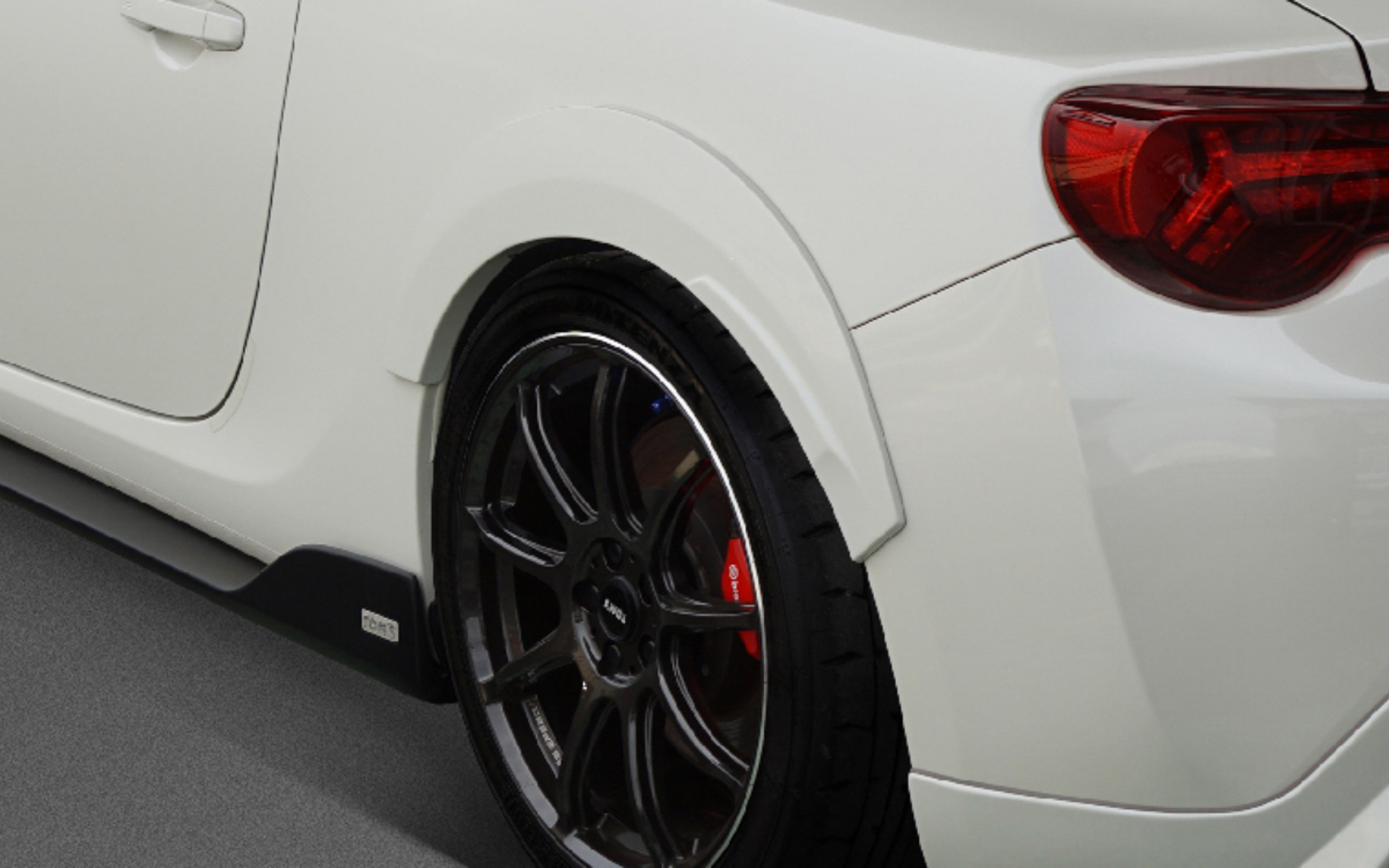 オーバーフェンダー（リア）