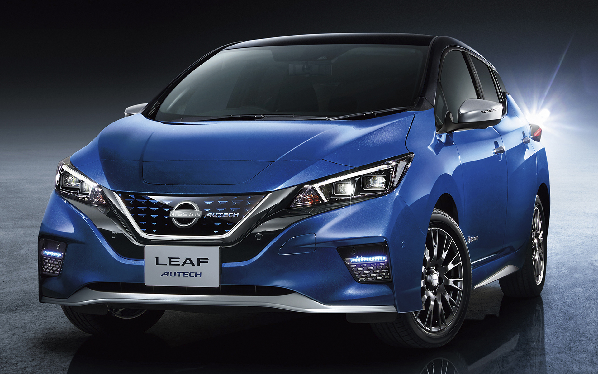 リーフ「AUTECH」