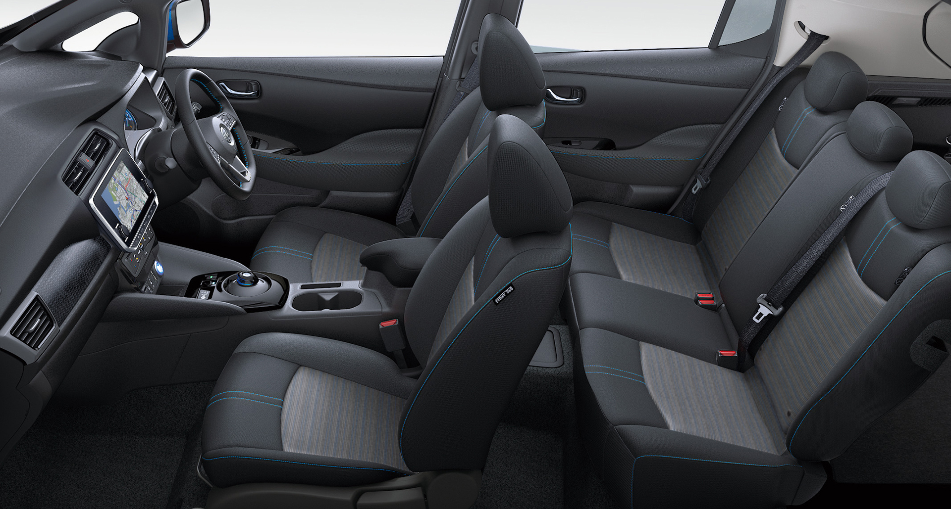 リーフ「AUTECH」のインテリア