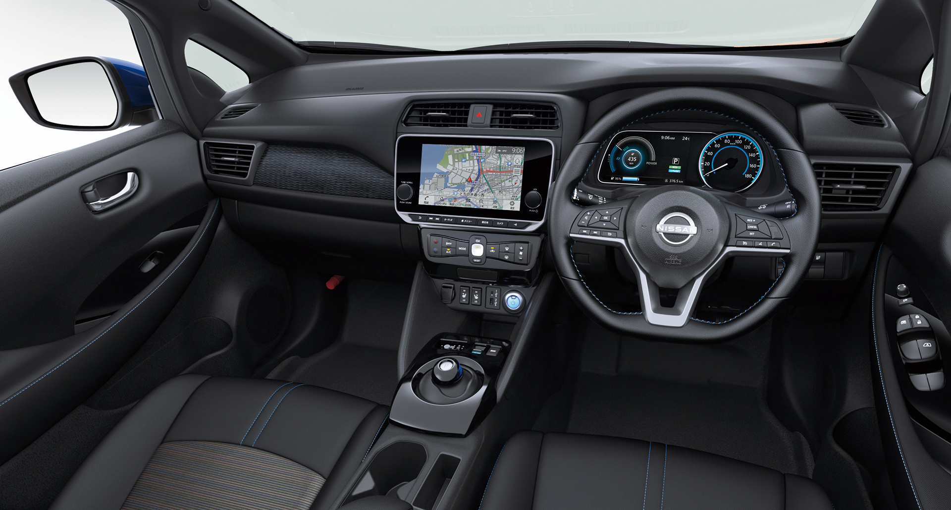 リーフ「AUTECH」のインテリア