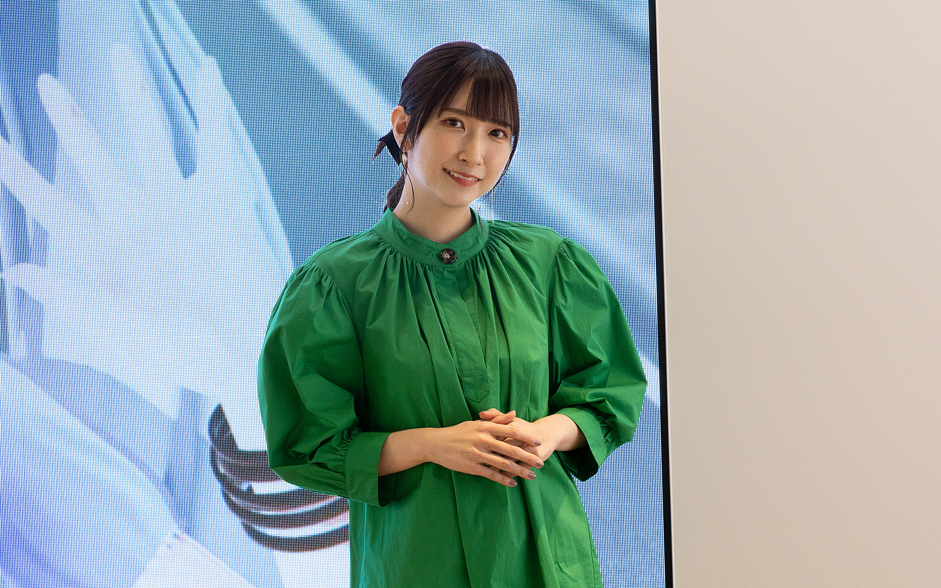 葵茶々役の汐入あすかさん