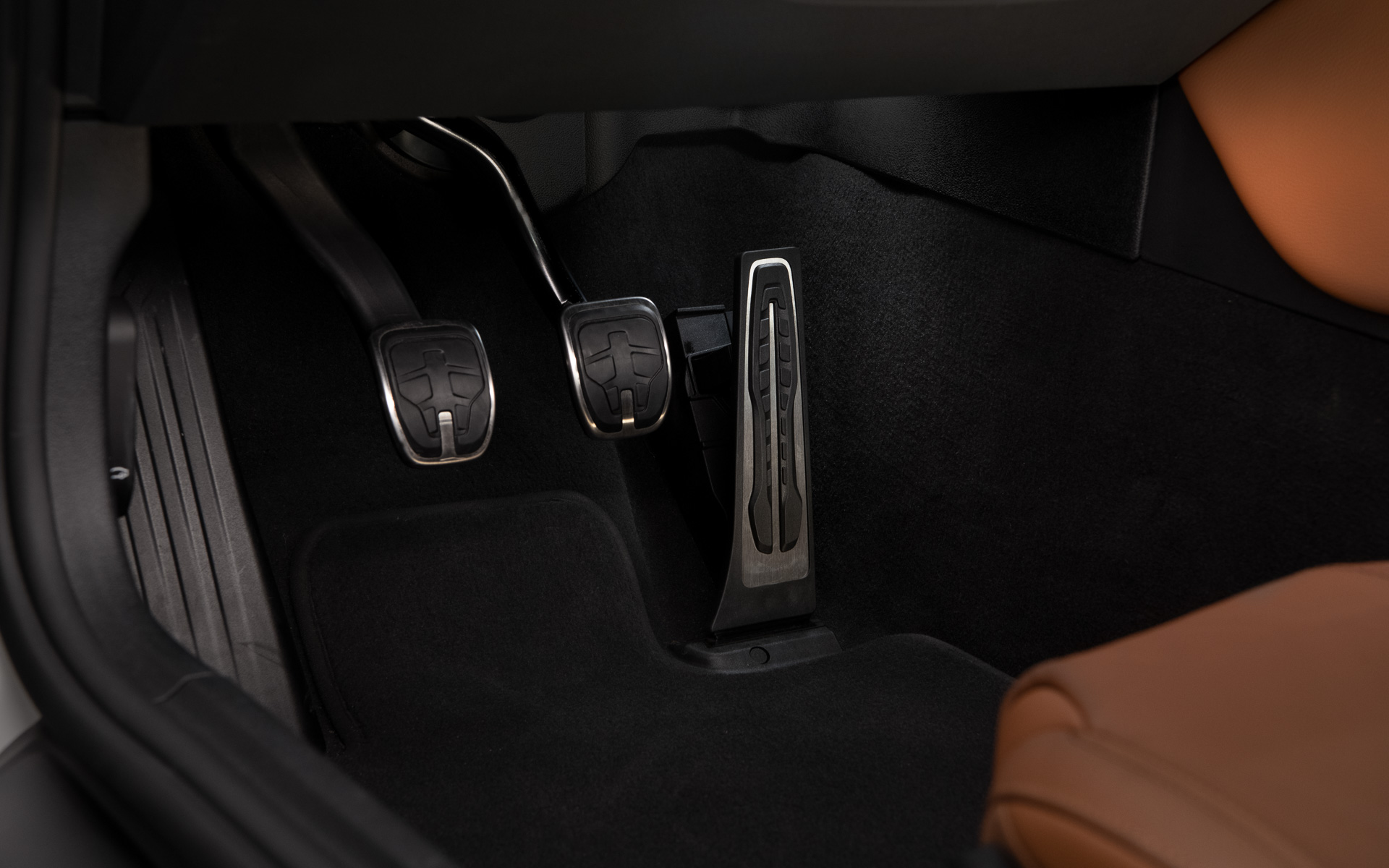 ペダルレイアウト